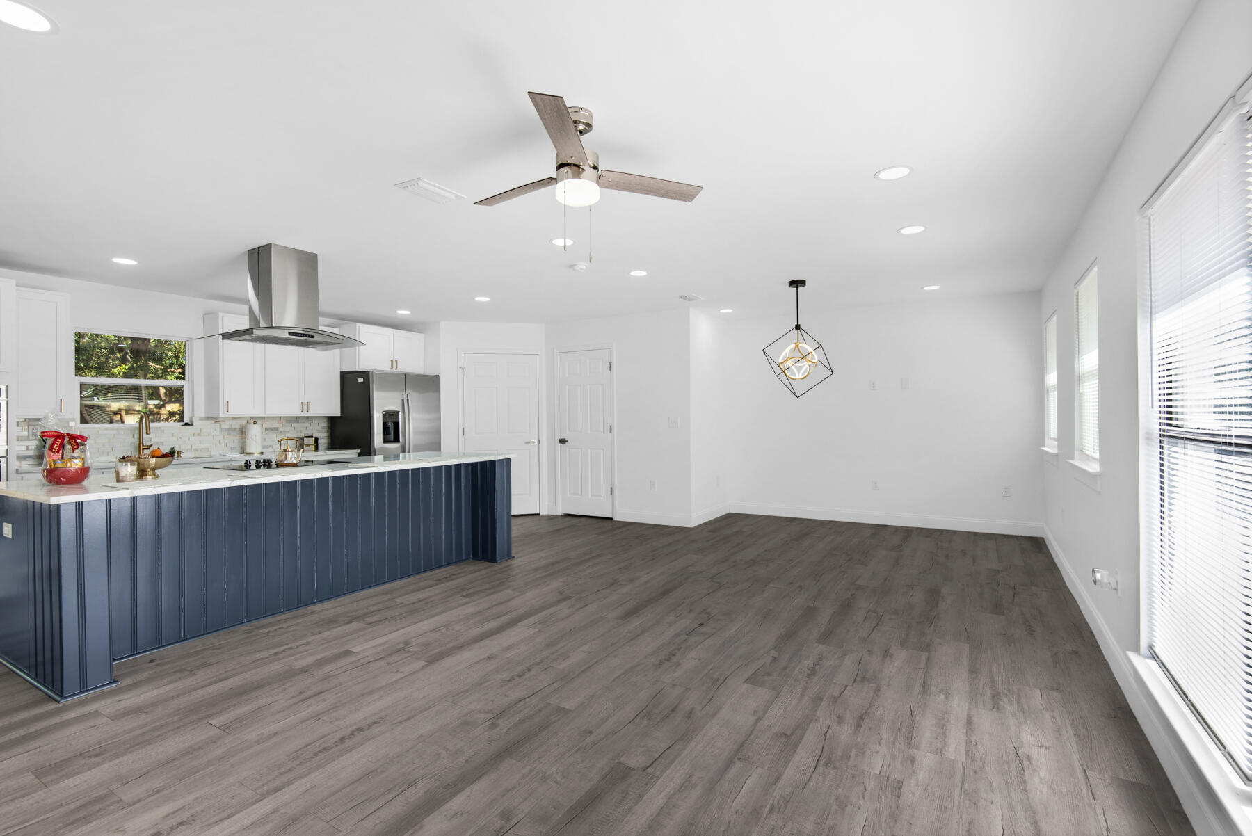 OAKLAND HEIGHTS - Residential