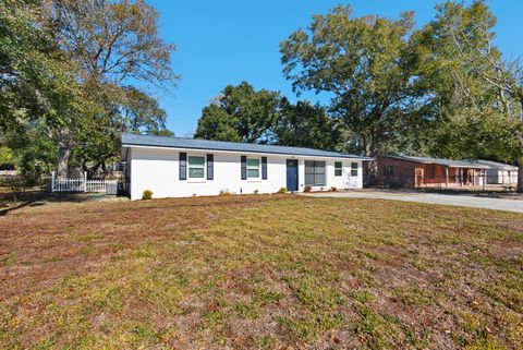 A home in Fort Walton Beach