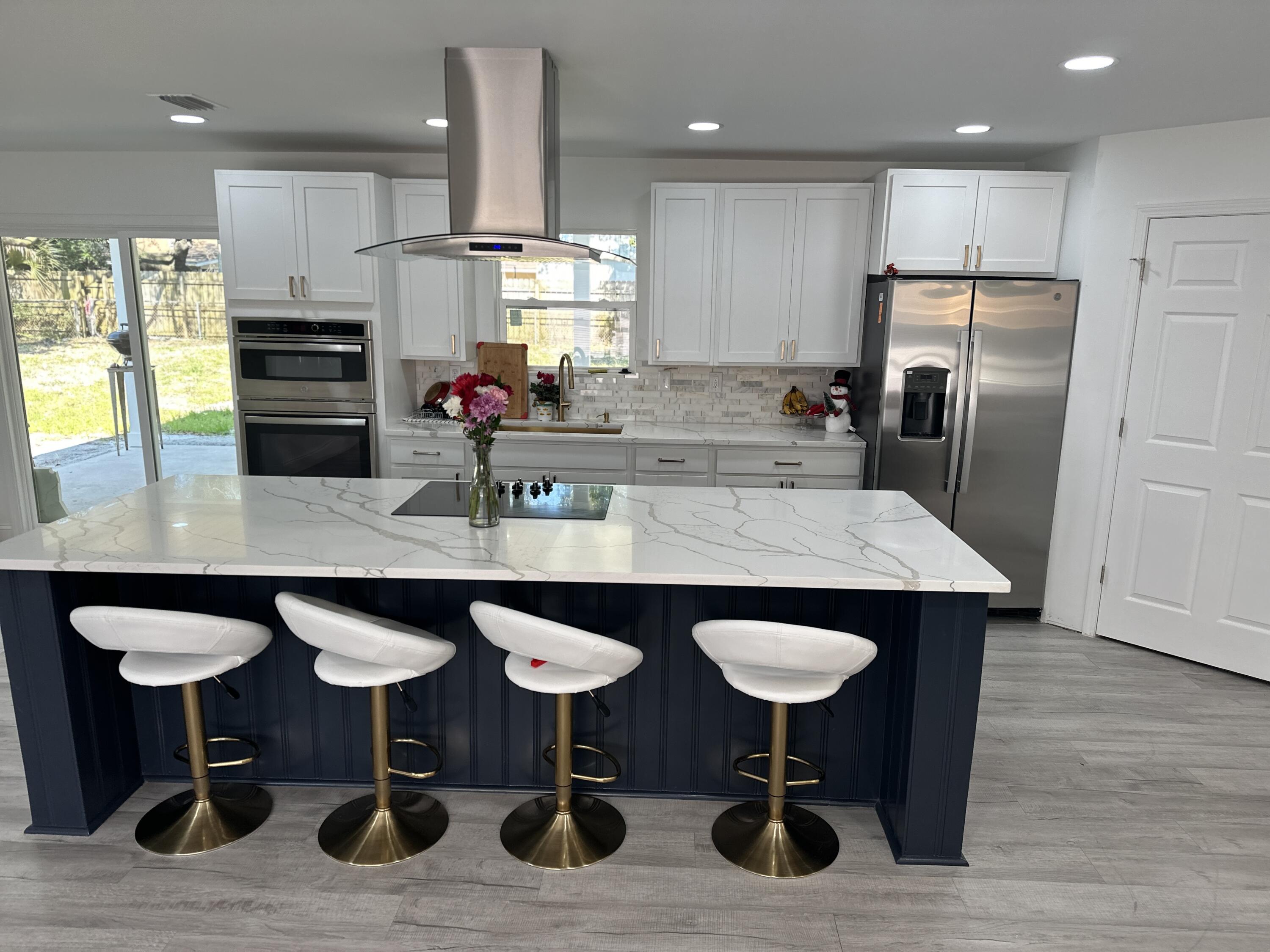OAKLAND HEIGHTS - Residential