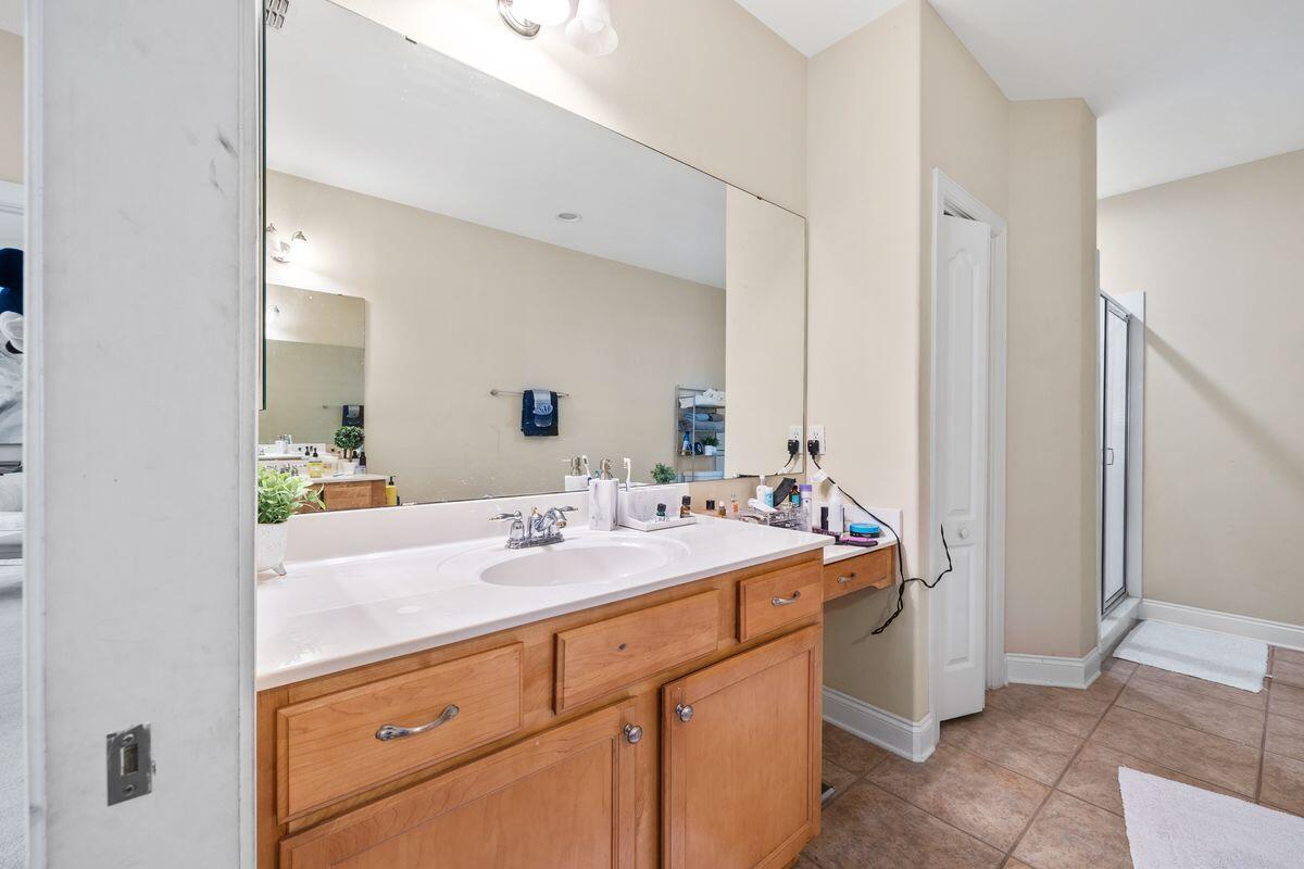 DIAMOND LAKES - Residential