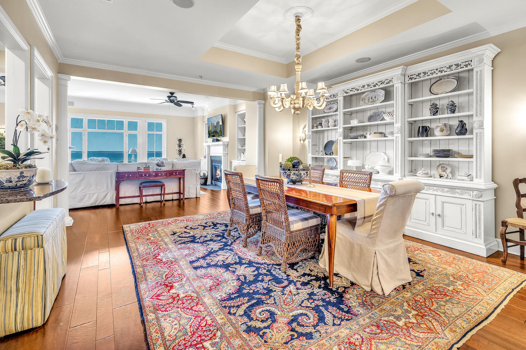 ONE WATER PLACE - Residential