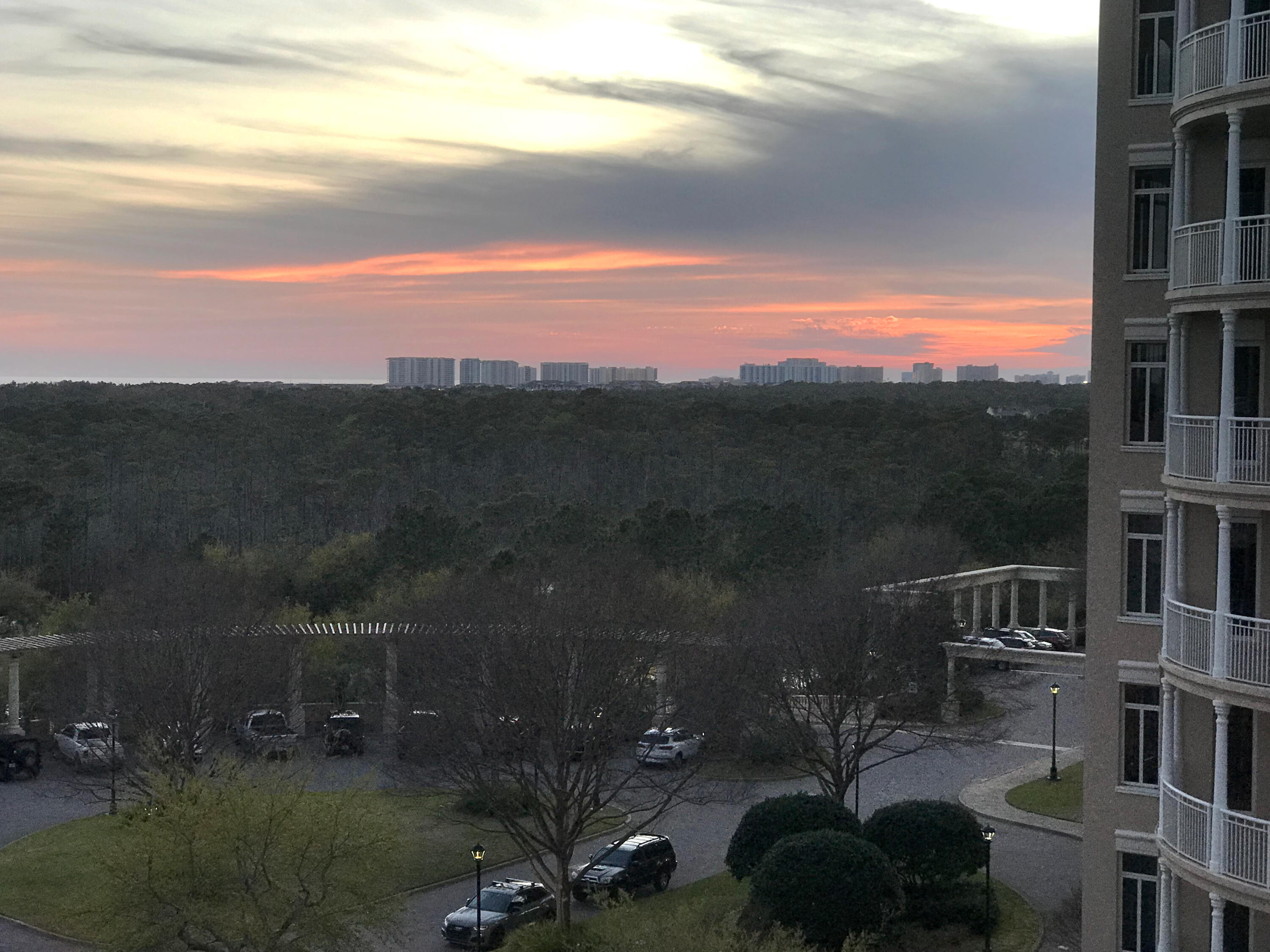 ONE WATER PLACE - Residential