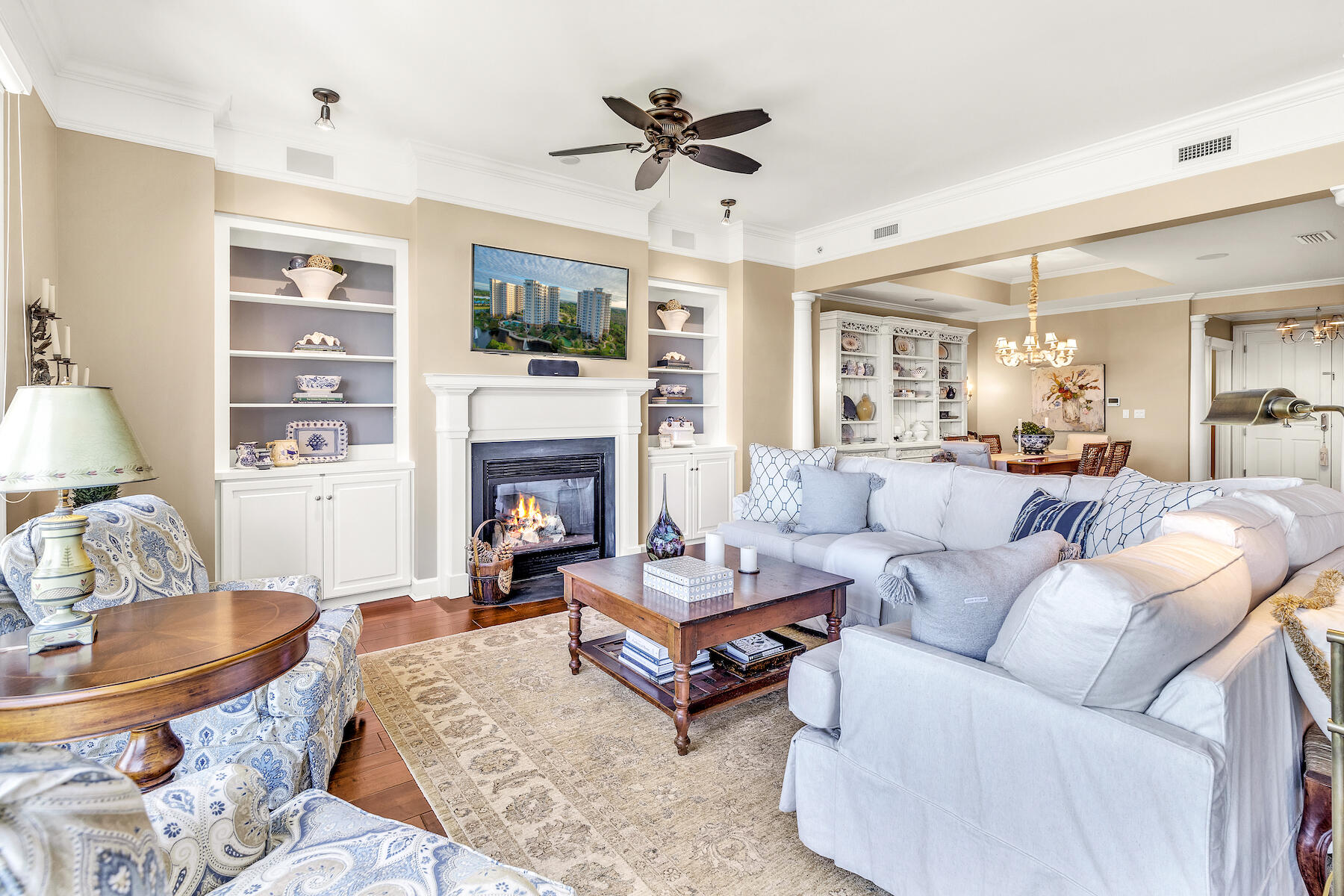 ONE WATER PLACE - Residential