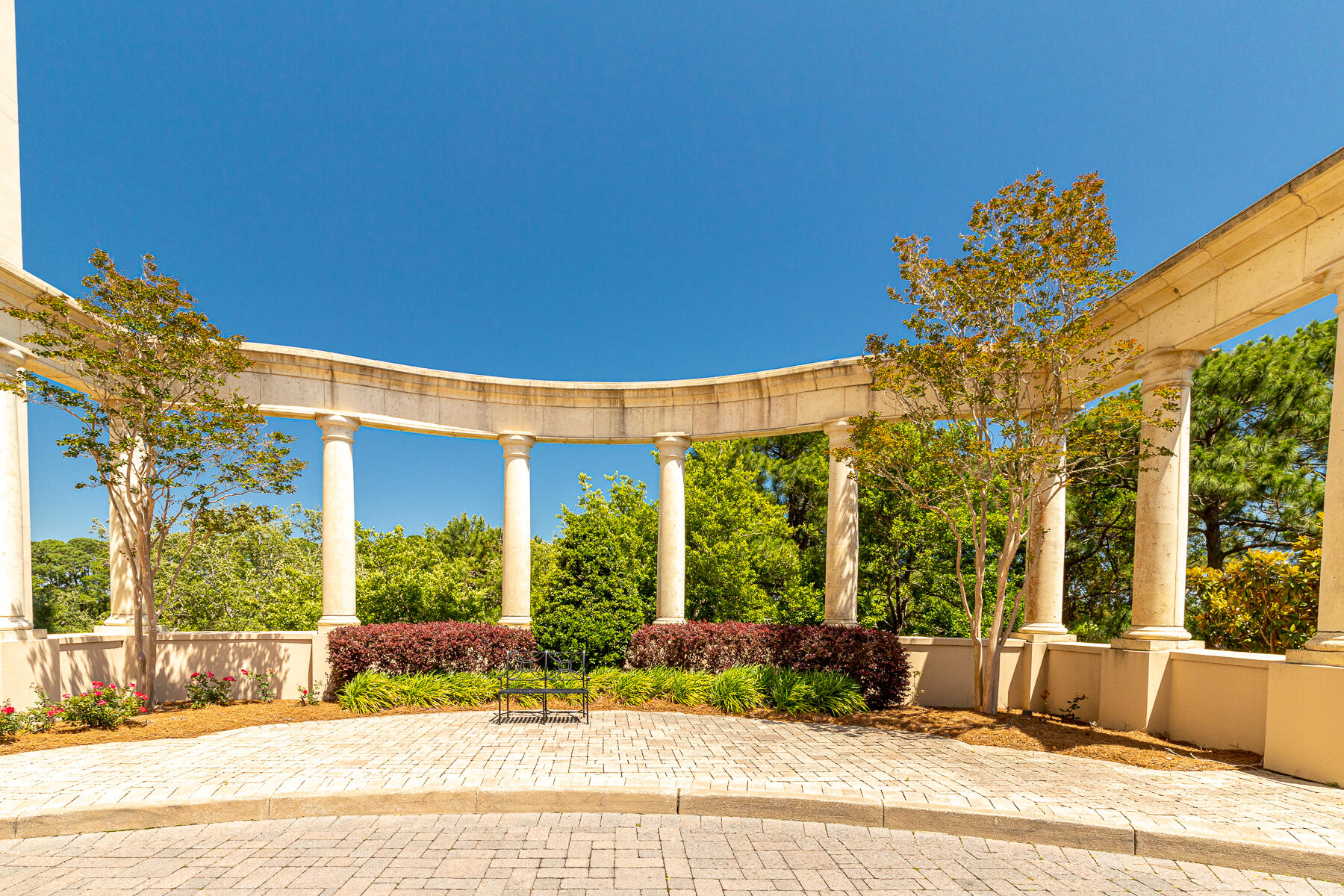 ONE WATER PLACE - Residential