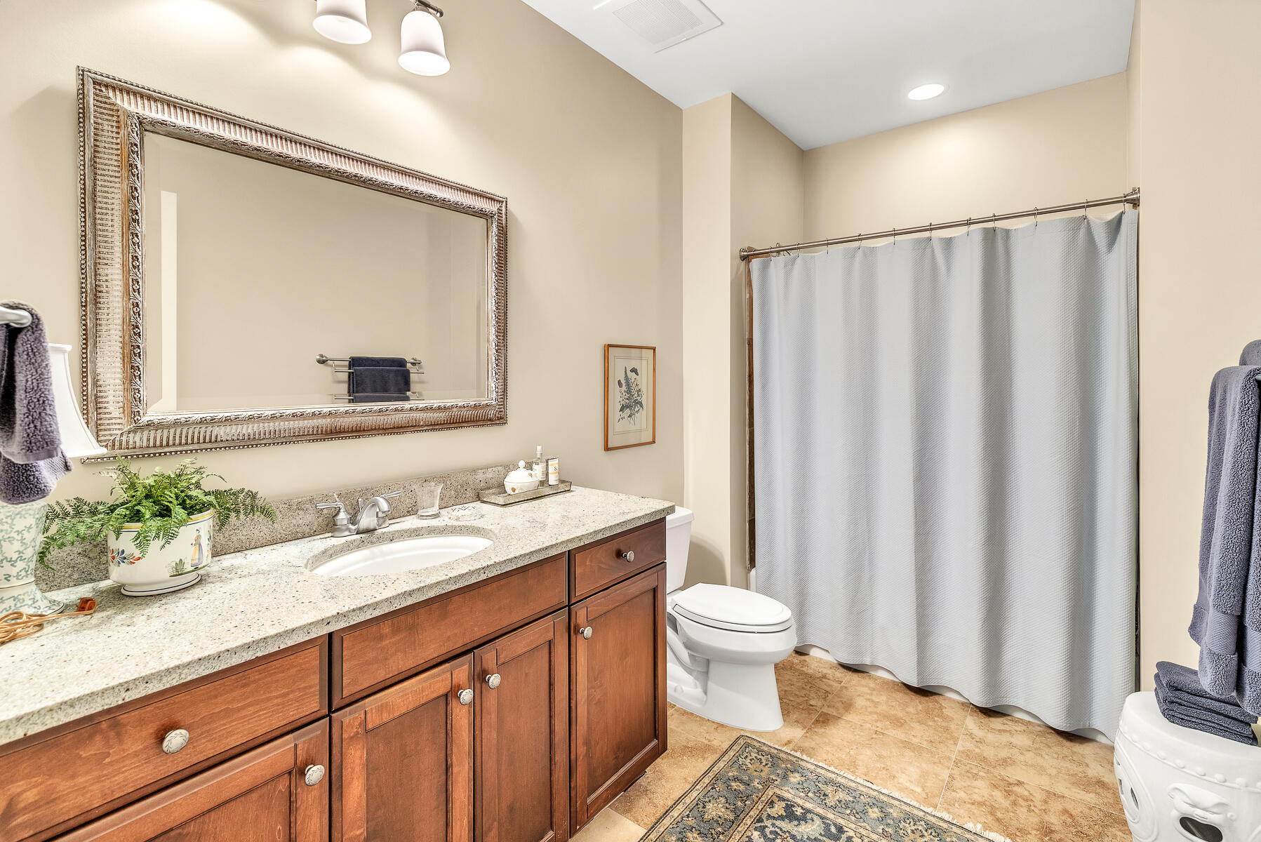 ONE WATER PLACE - Residential