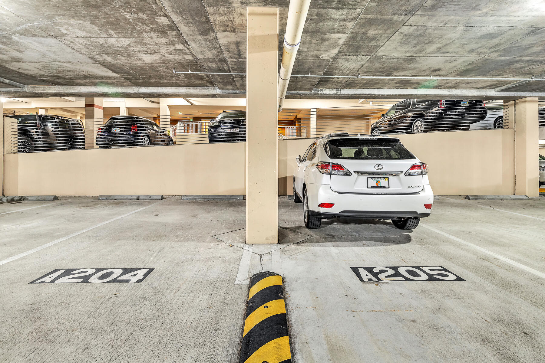 ONE WATER PLACE - Residential