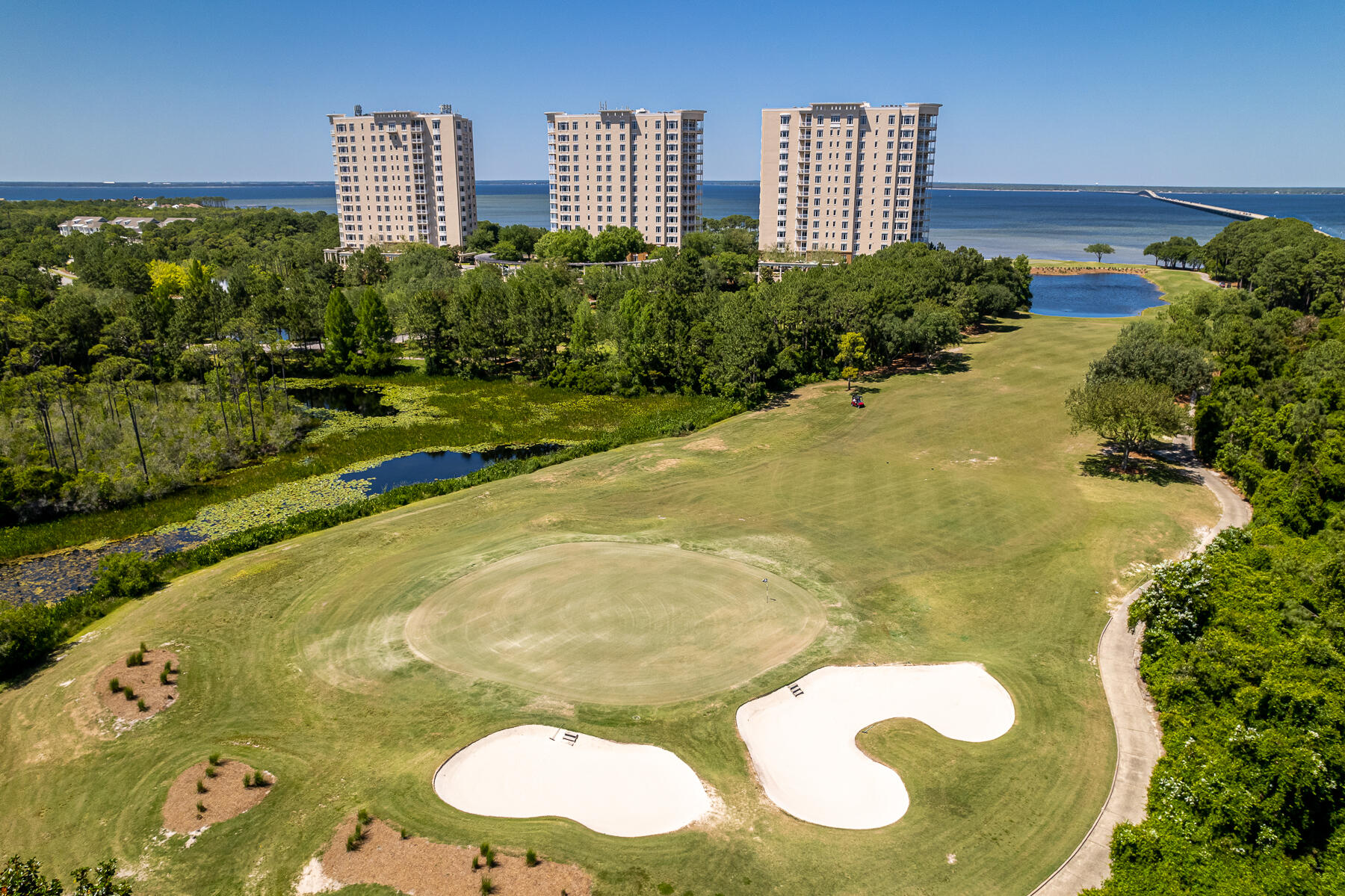 ONE WATER PLACE - Residential