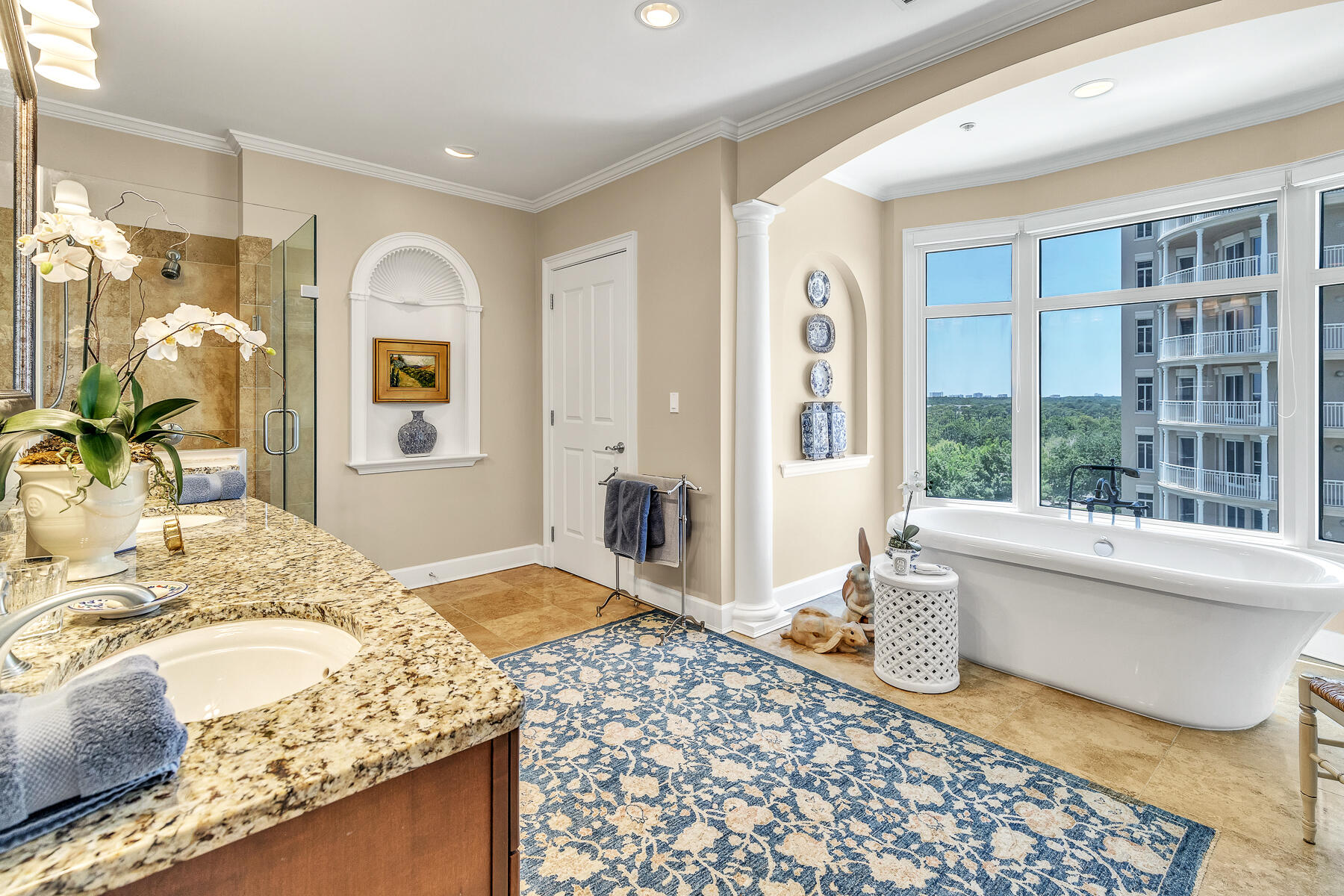 ONE WATER PLACE - Residential