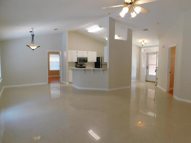 CHEROKEE BEND S/D PH 2 - Residential