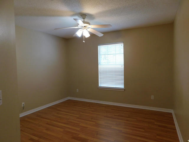 CHEROKEE BEND S/D PH 2 - Residential