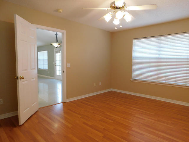 CHEROKEE BEND S/D PH 2 - Residential