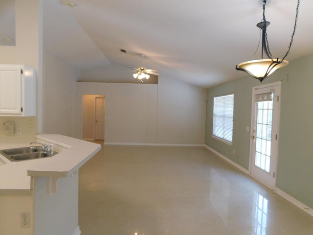 CHEROKEE BEND S/D PH 2 - Residential