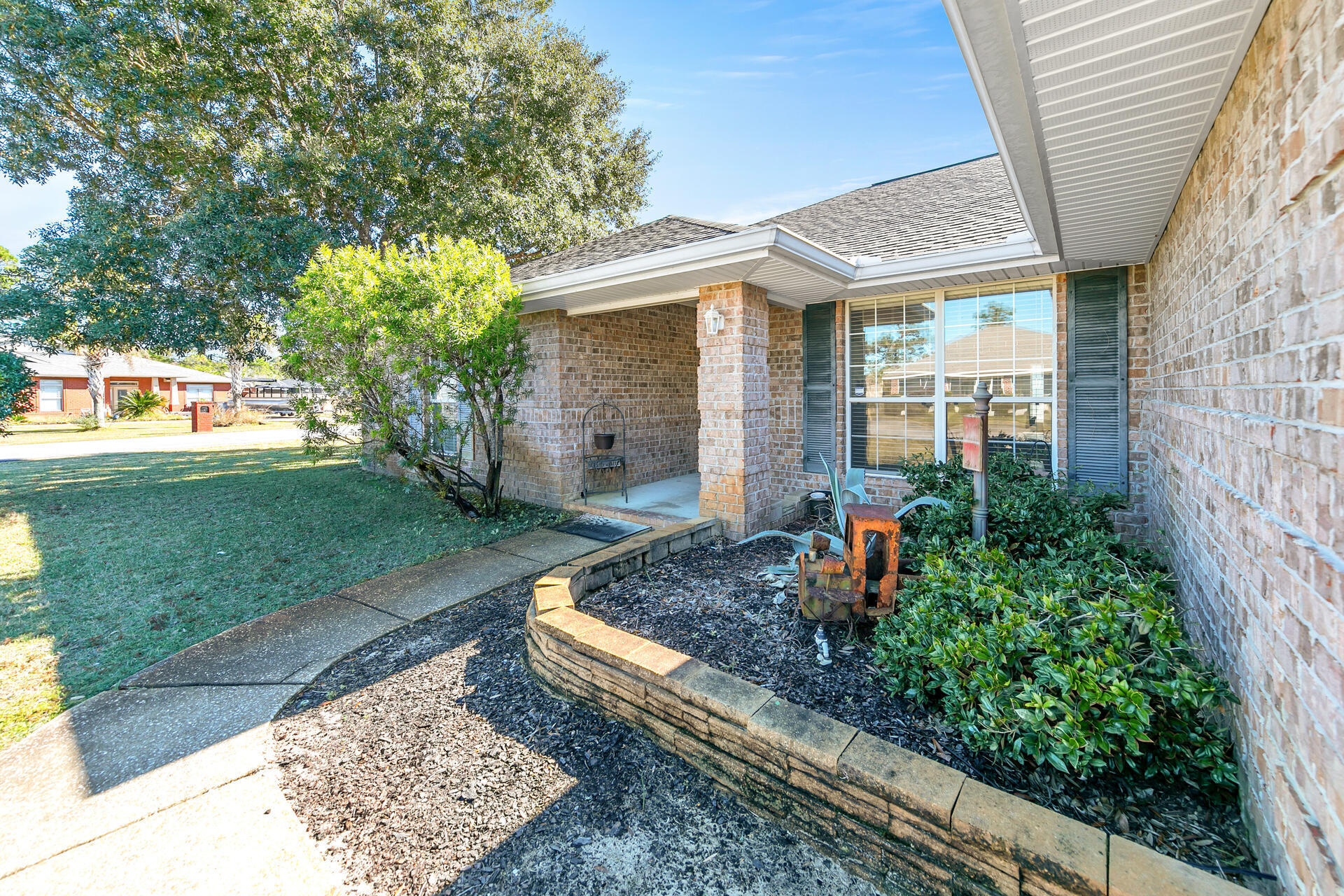 CREETWOOD VILLAGE - Residential