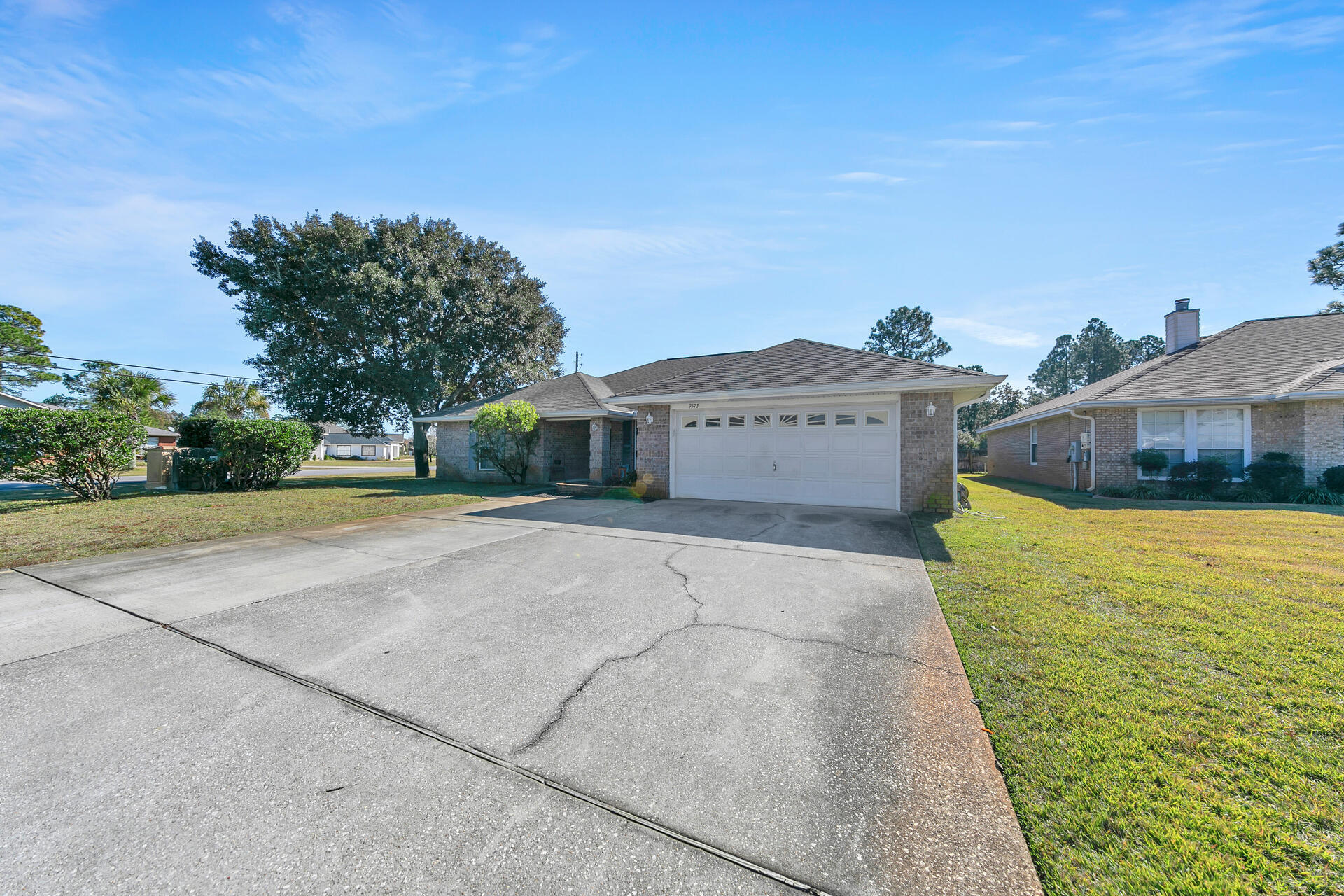 CREETWOOD VILLAGE - Residential