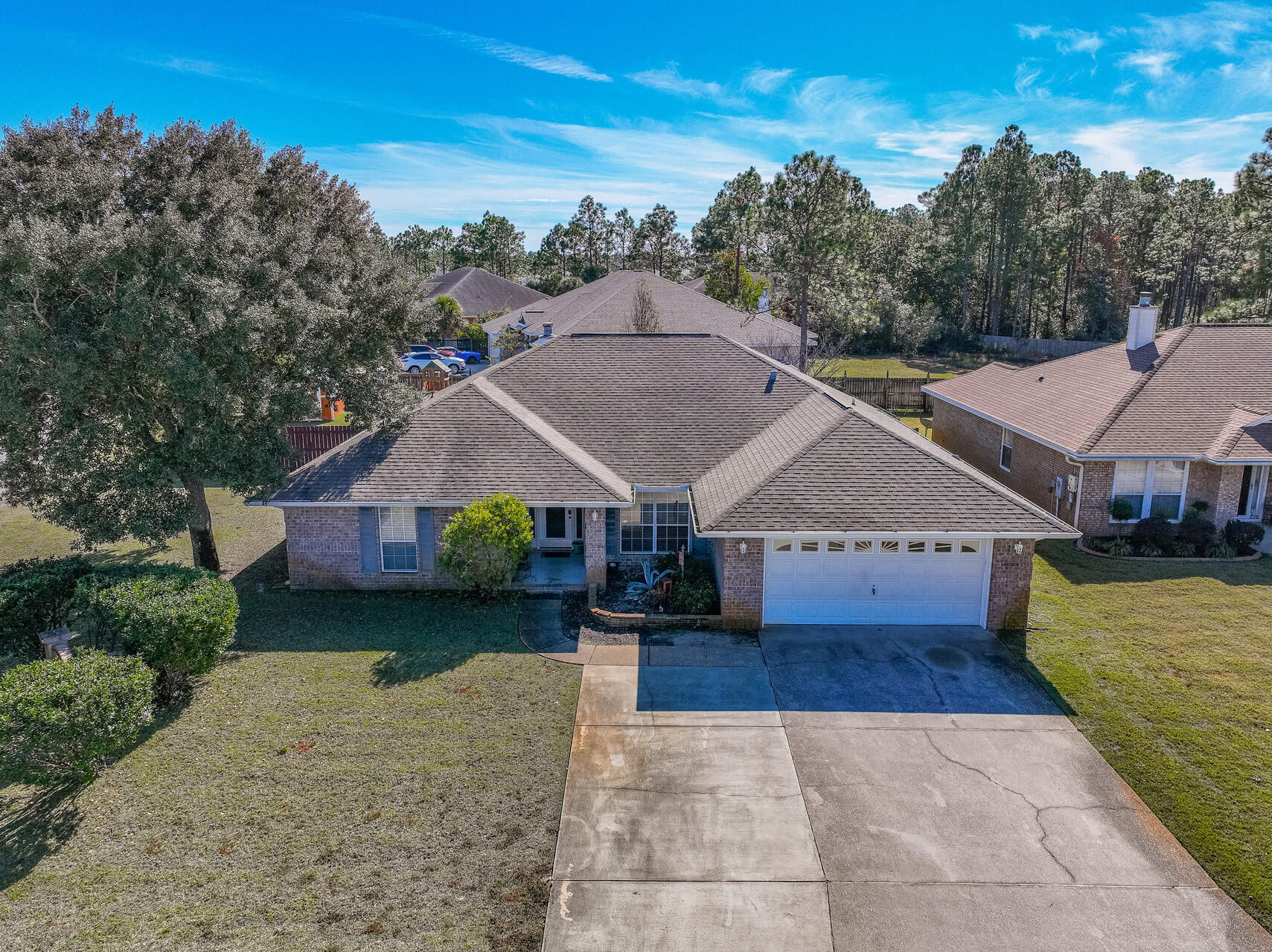 CREETWOOD VILLAGE - Residential