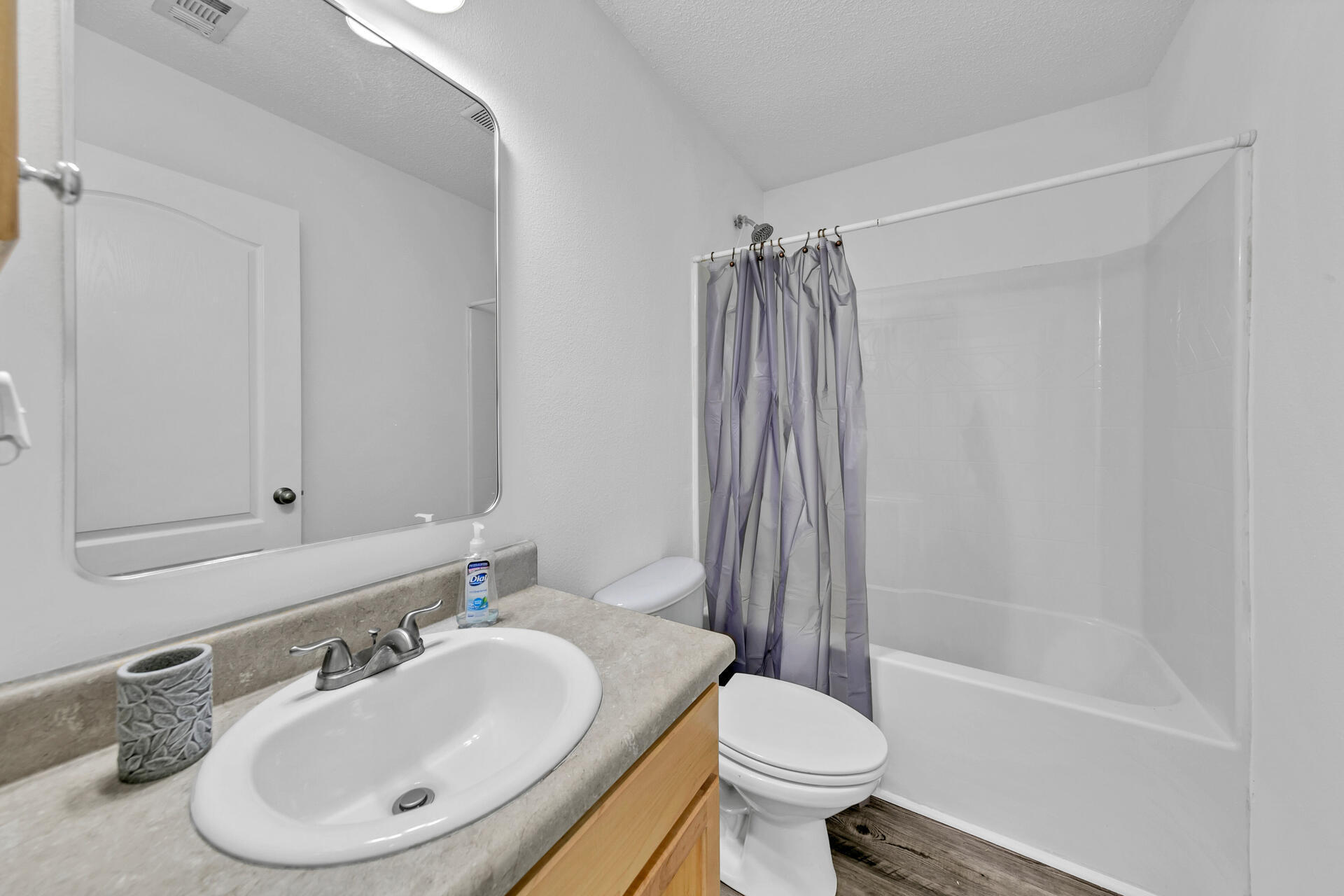 CREETWOOD VILLAGE - Residential