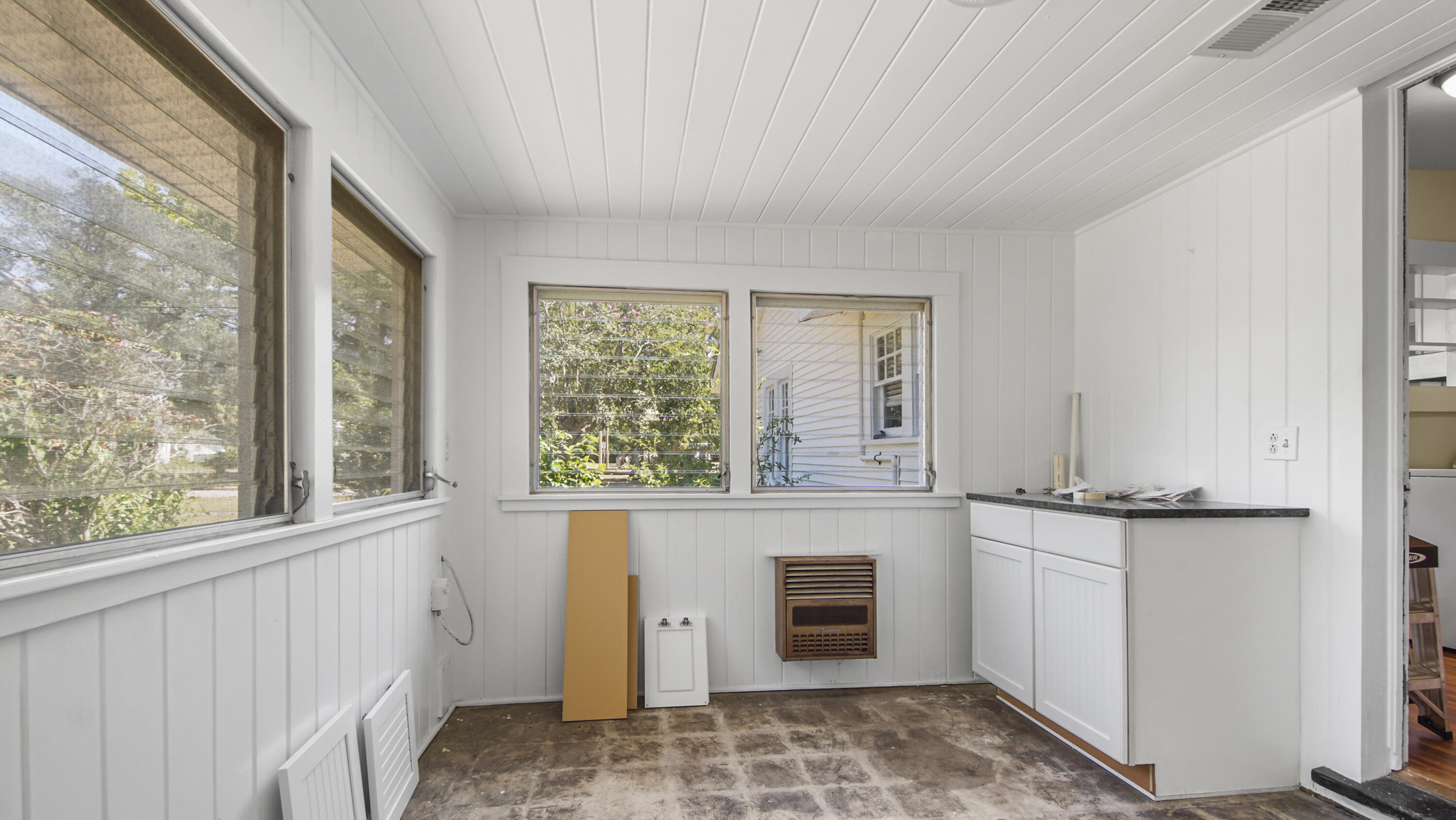 TOWN OF DEFUNIAK SPRINGS - Residential
