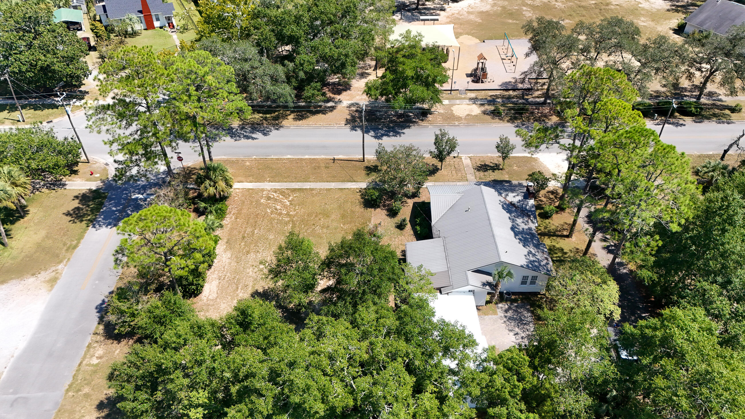 TOWN OF DEFUNIAK SPRINGS - Residential