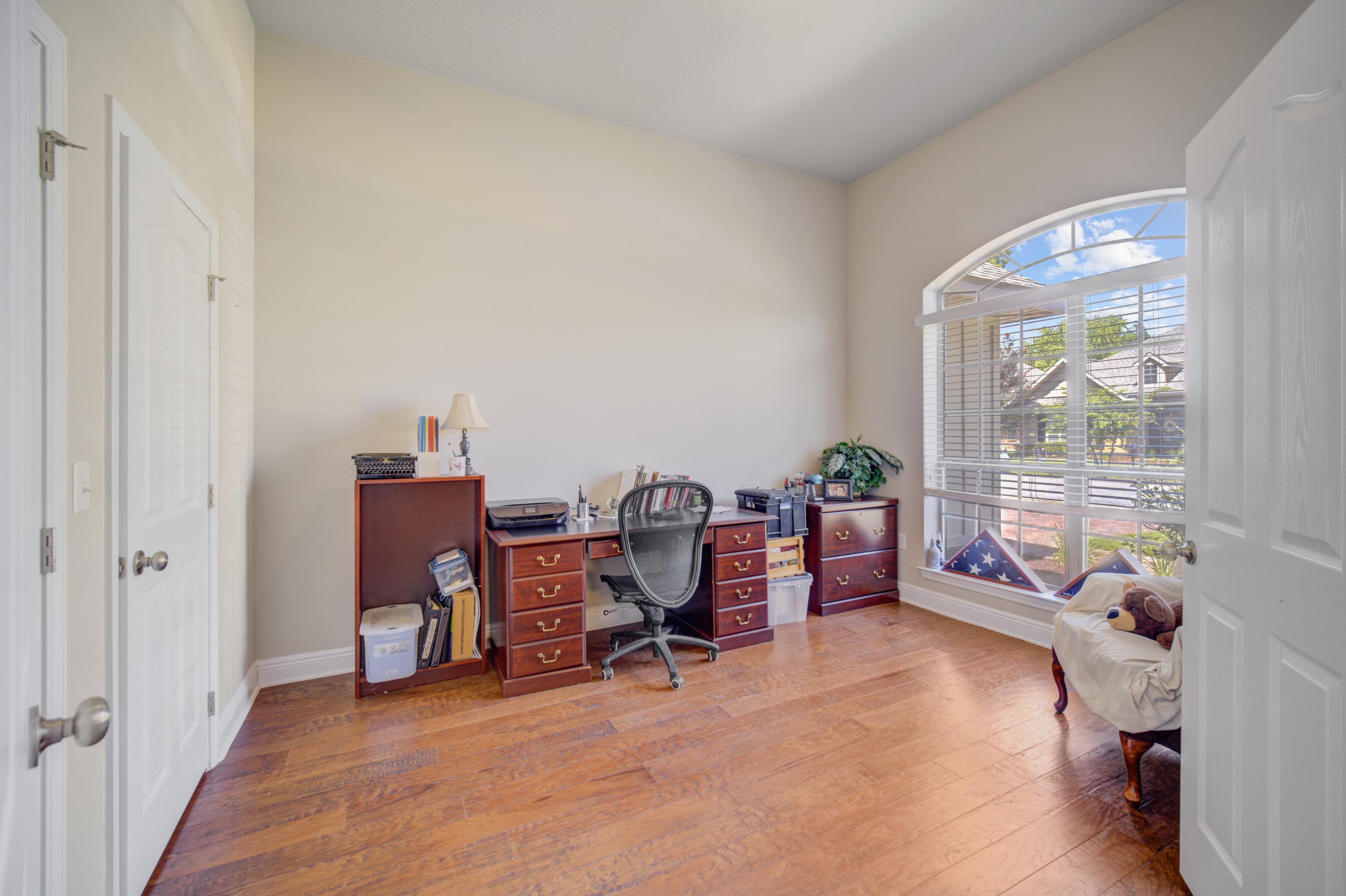 MUSSETT BAYOU ESTATES - Residential