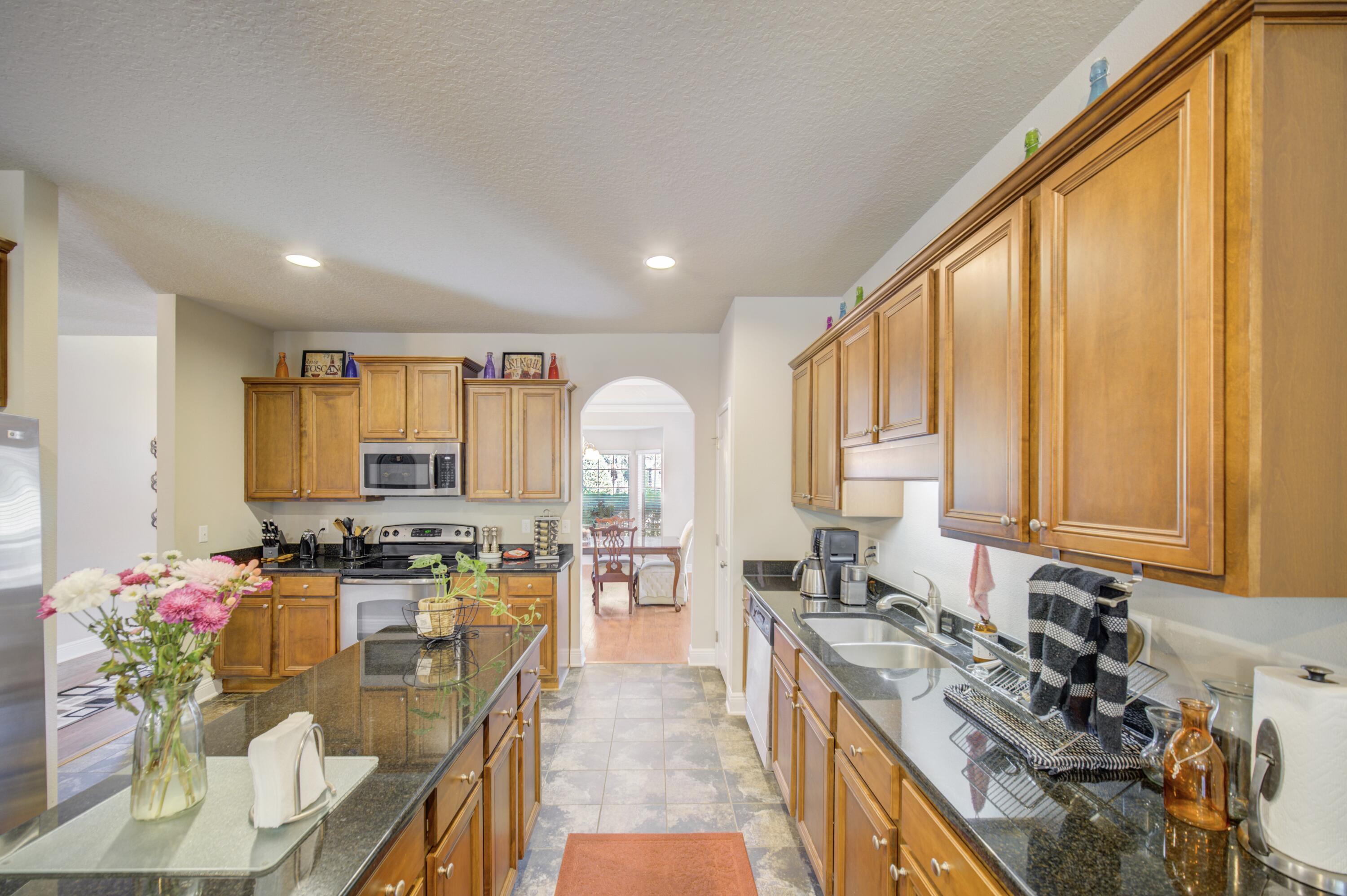 MUSSETT BAYOU ESTATES - Residential