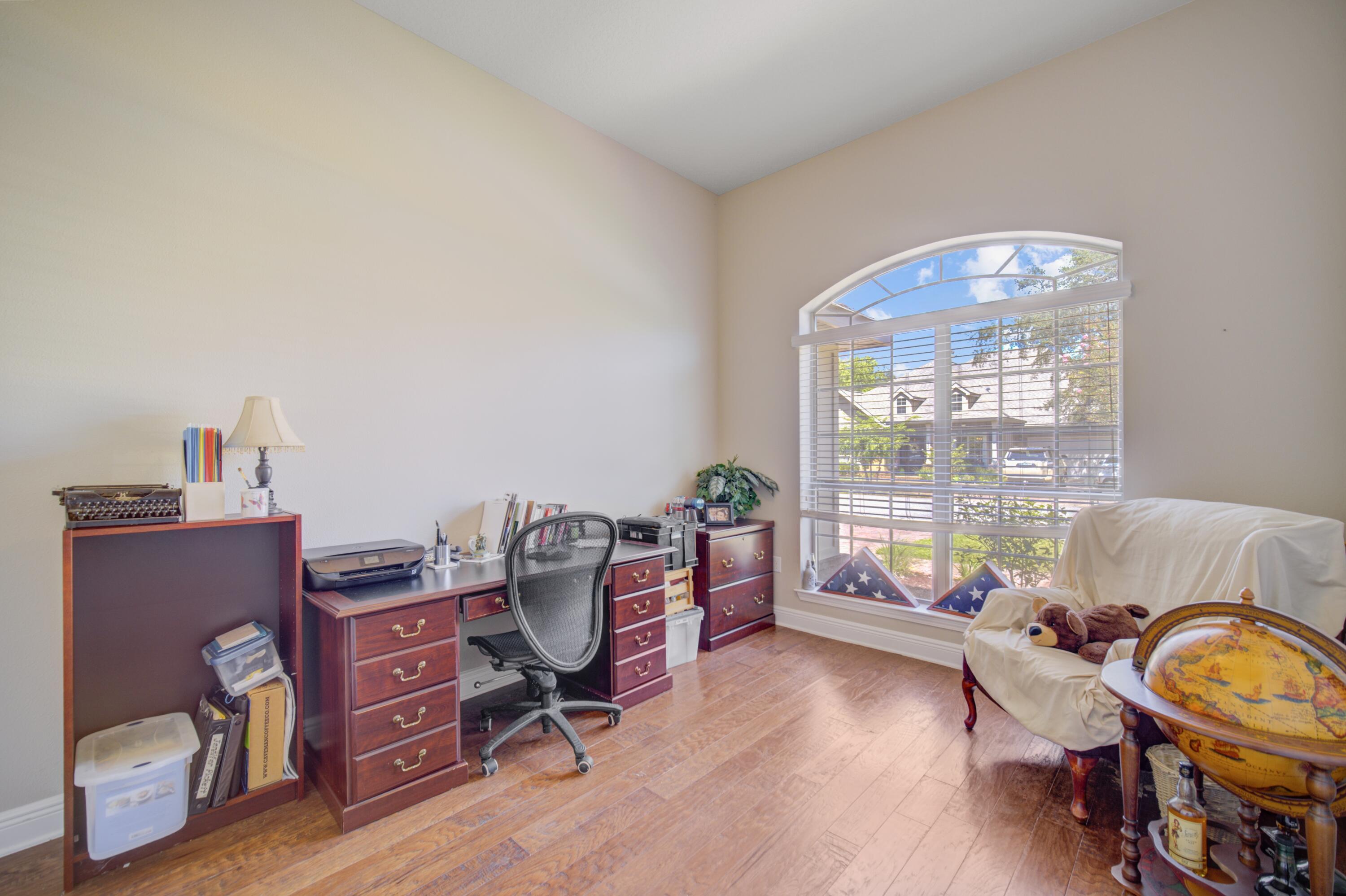 MUSSETT BAYOU ESTATES - Residential