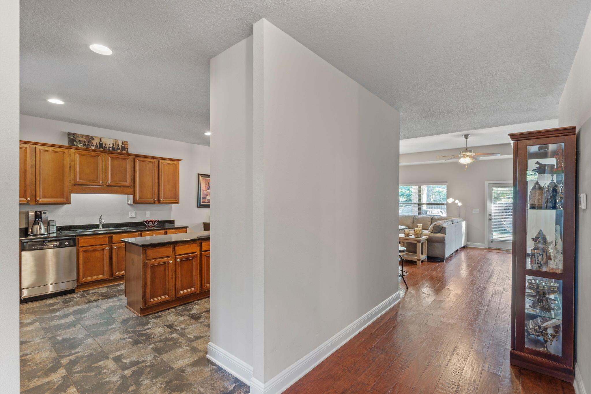 MUSSETT BAYOU ESTATES - Residential