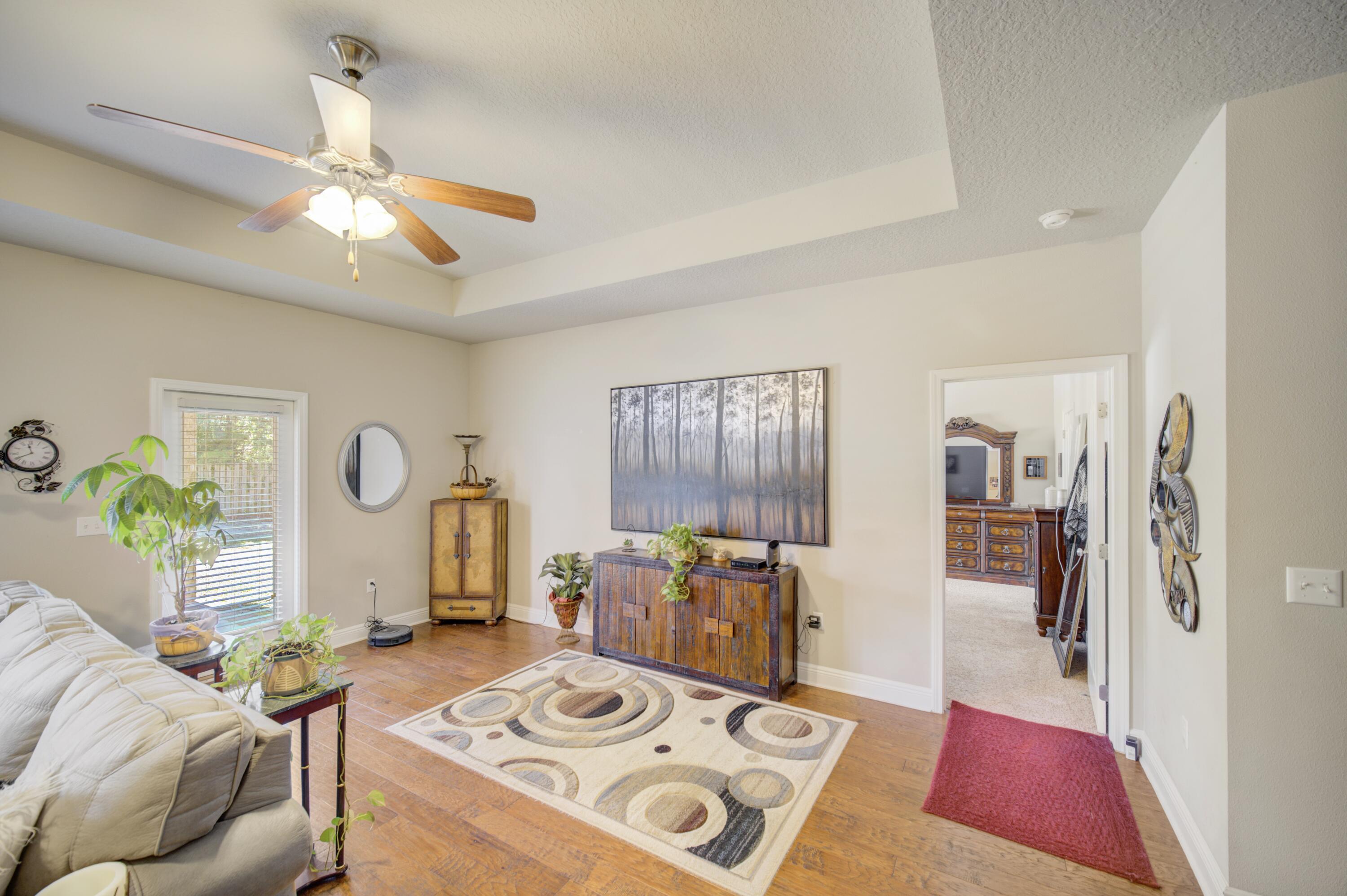 MUSSETT BAYOU ESTATES - Residential