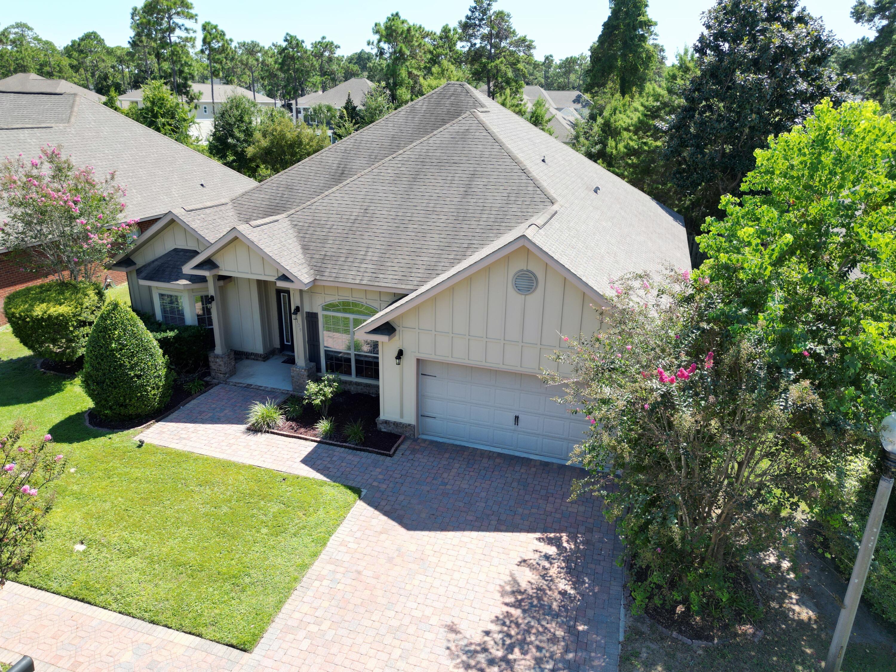 MUSSETT BAYOU ESTATES - Residential
