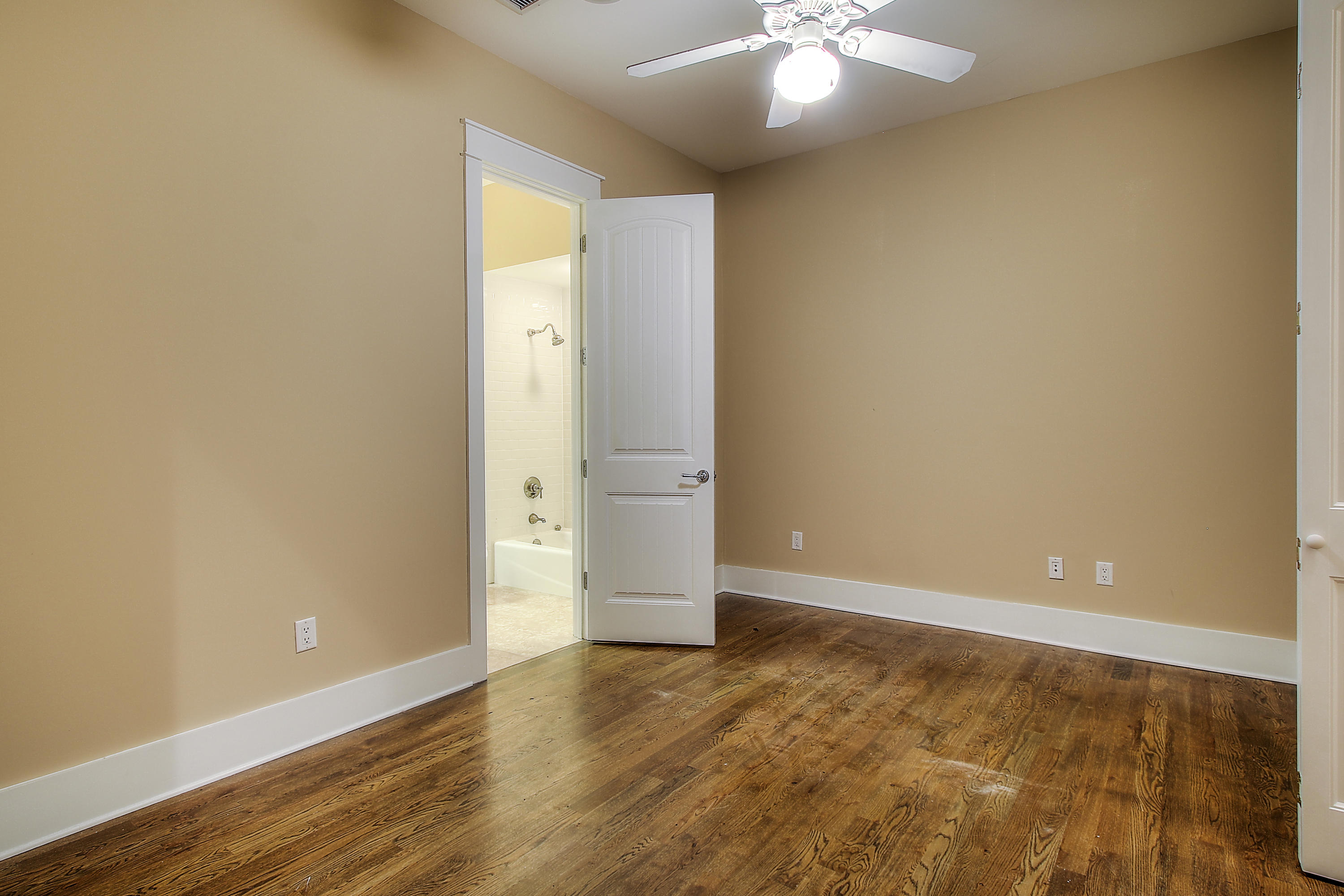 EASTERN LAKE VILLAGE - Residential