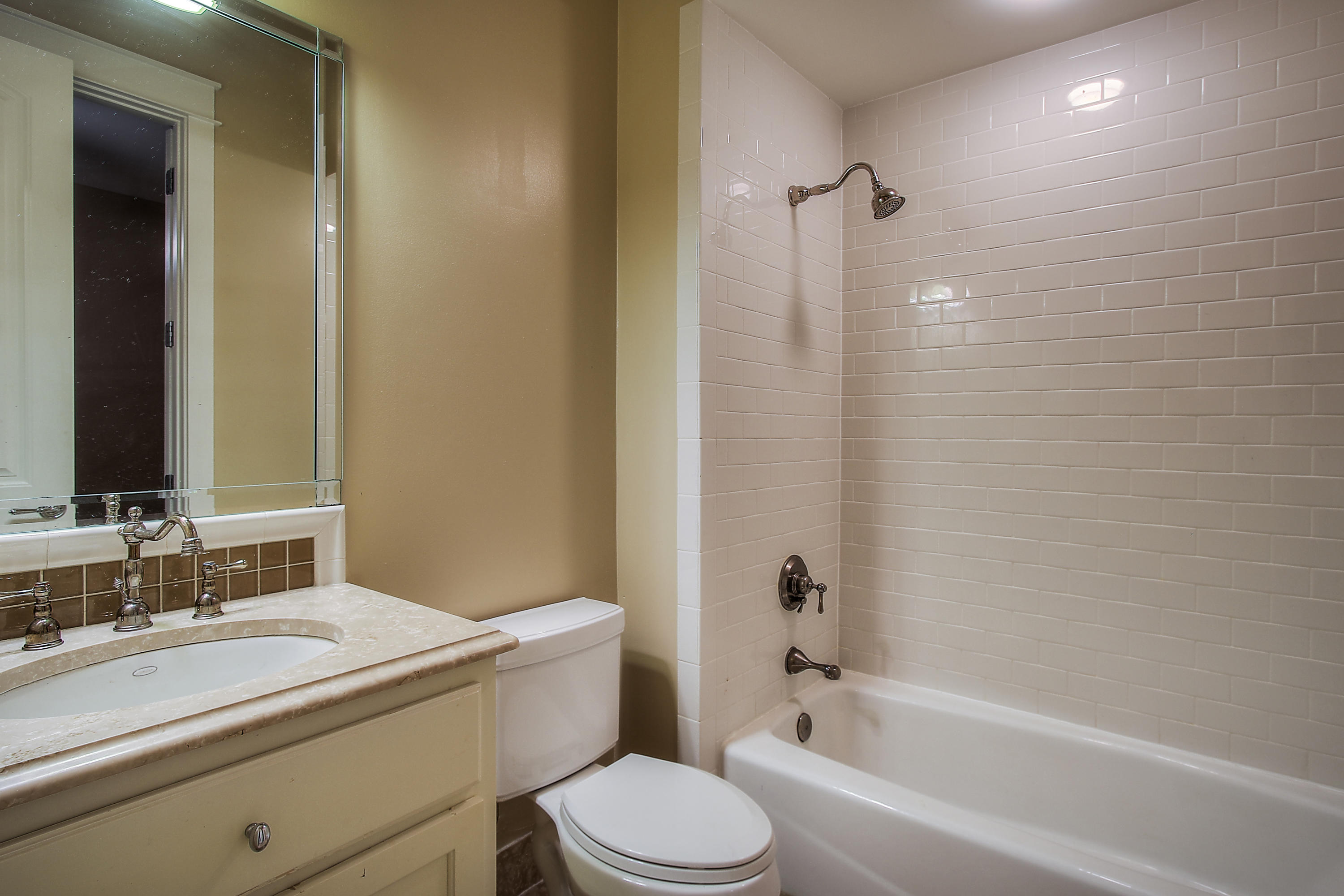 EASTERN LAKE VILLAGE - Residential