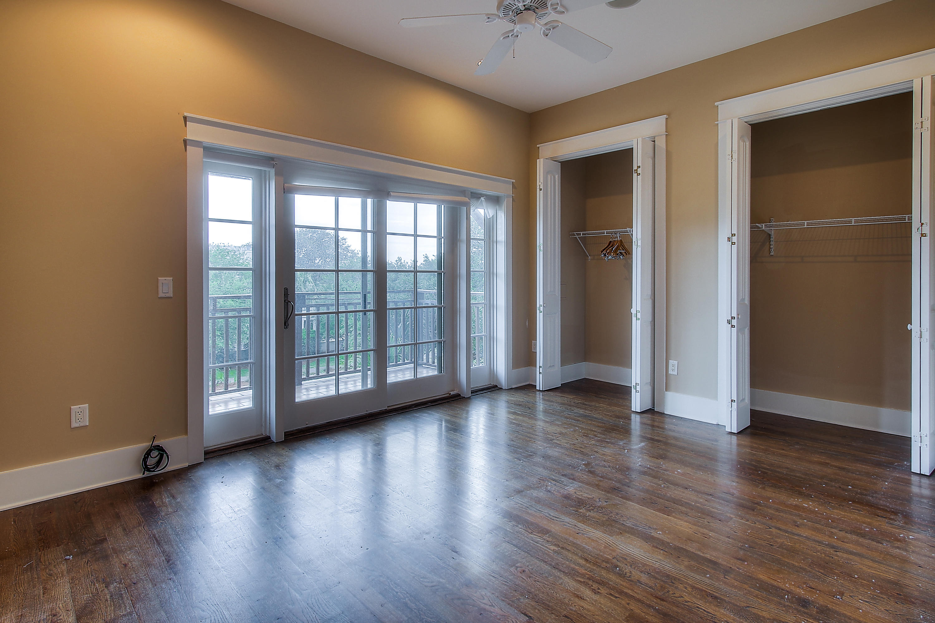 EASTERN LAKE VILLAGE - Residential