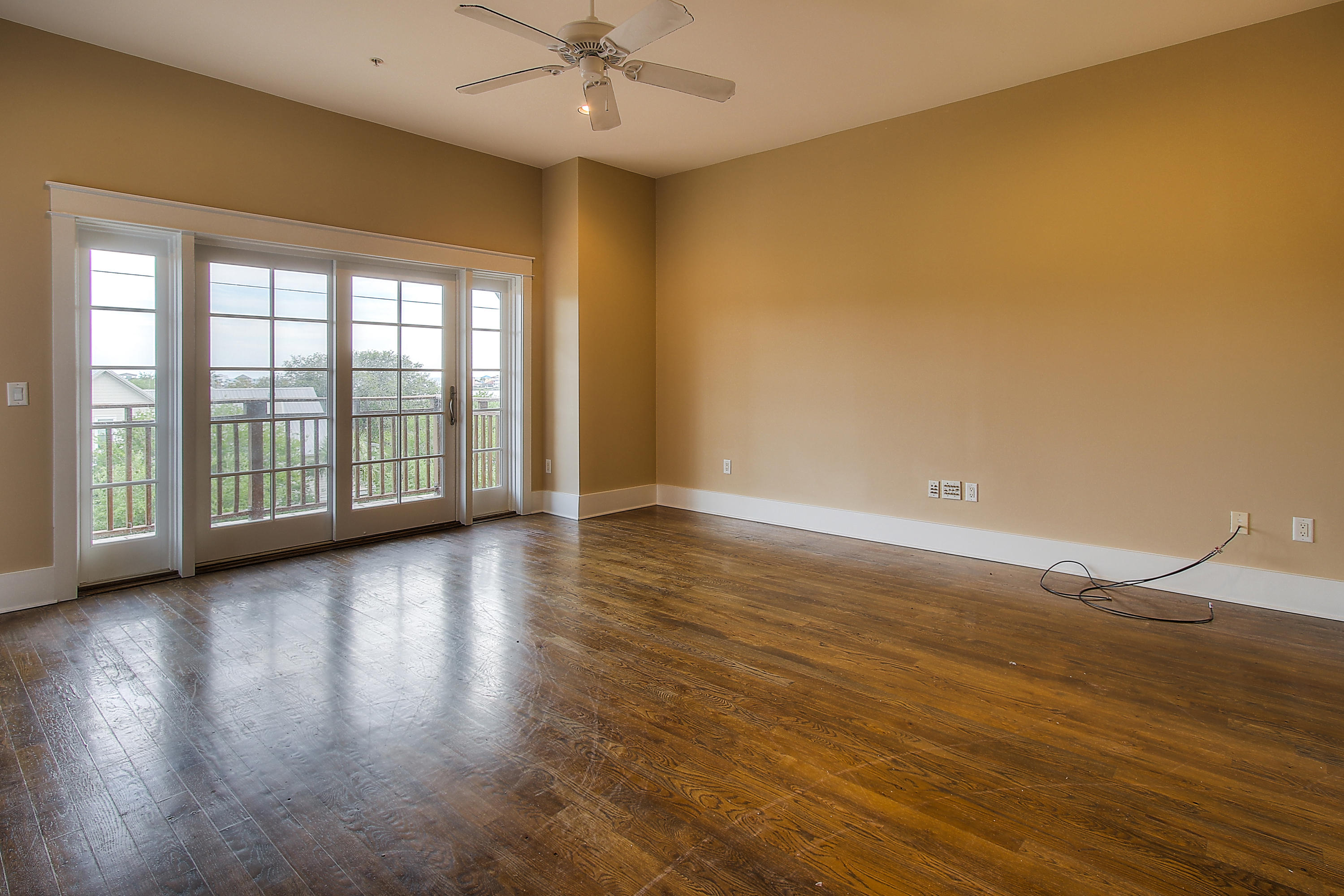 EASTERN LAKE VILLAGE - Residential