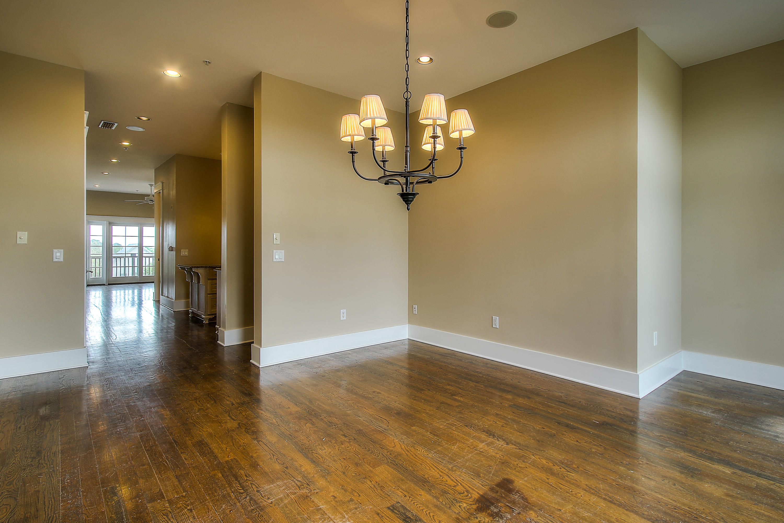 EASTERN LAKE VILLAGE - Residential