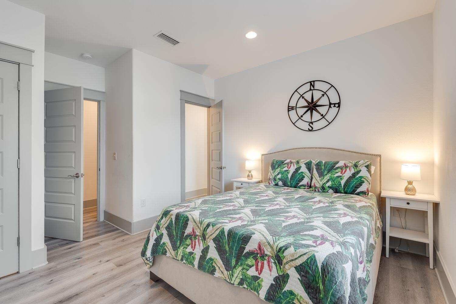 HIGHLAND PARK; HIGHLAND PARKS - Residential