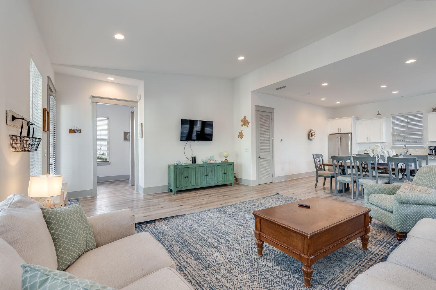 HIGHLAND PARK; HIGHLAND PARKS - Residential