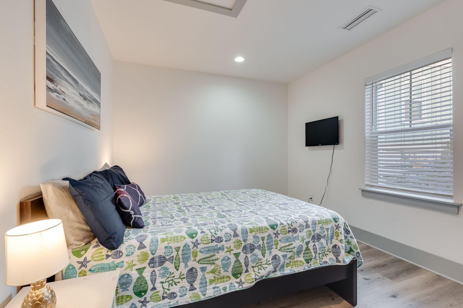 HIGHLAND PARK; HIGHLAND PARKS - Residential