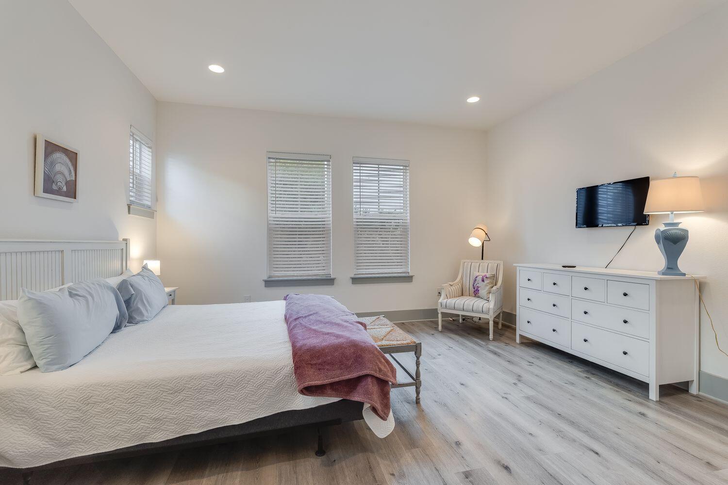 HIGHLAND PARK; HIGHLAND PARKS - Residential