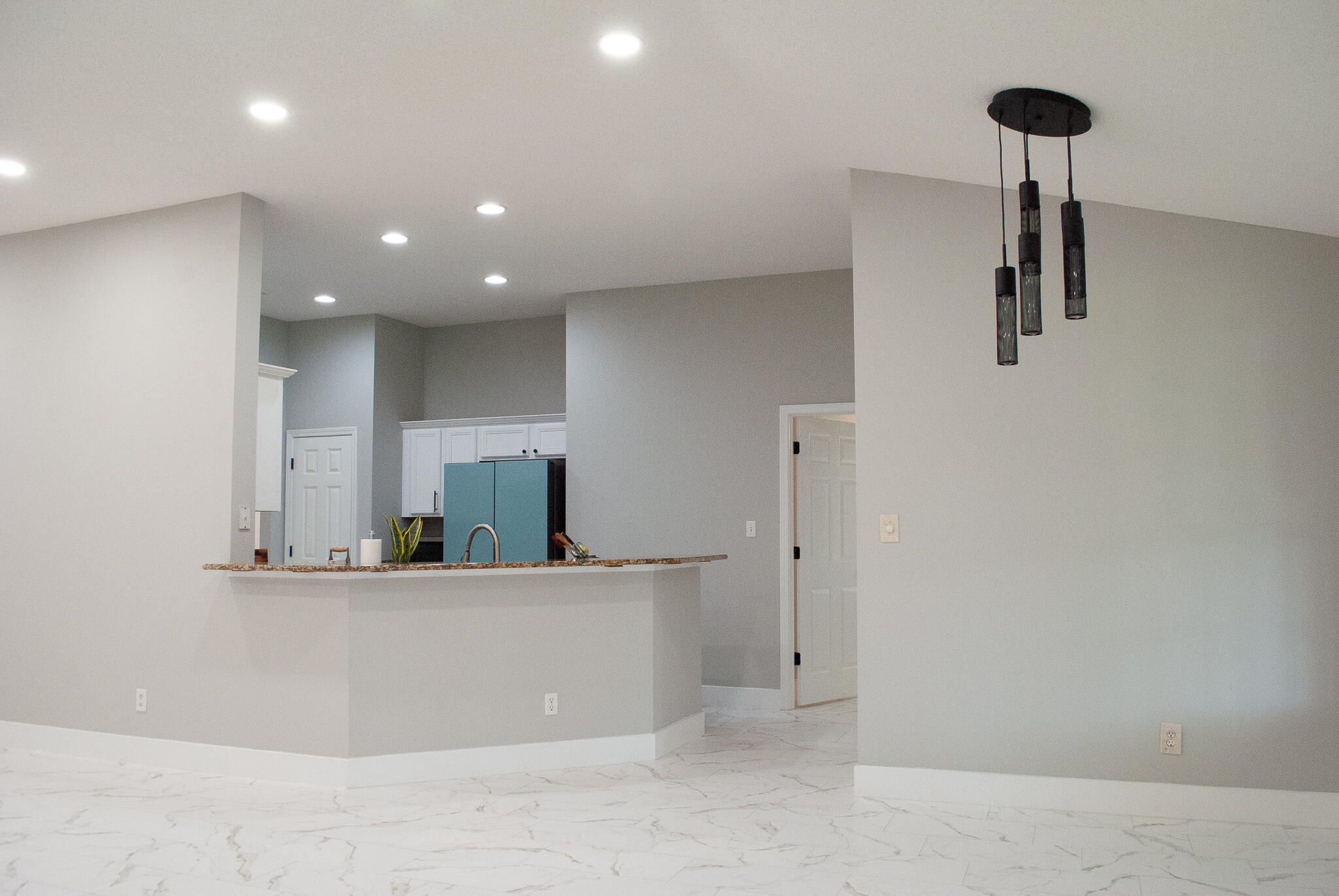 BRENTWOOD - Residential