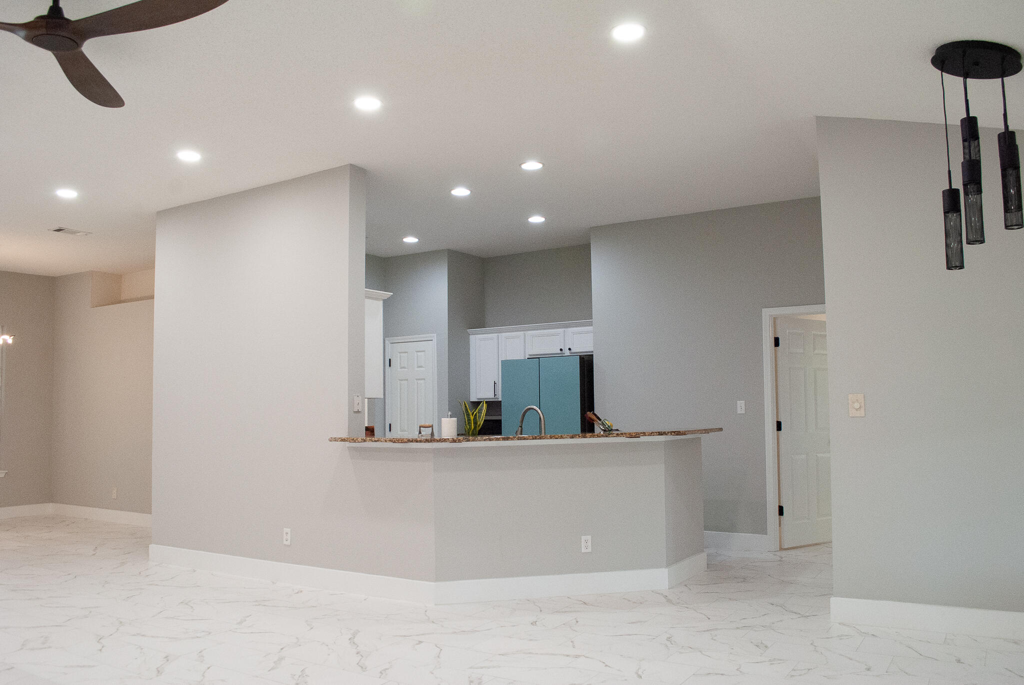 BRENTWOOD - Residential