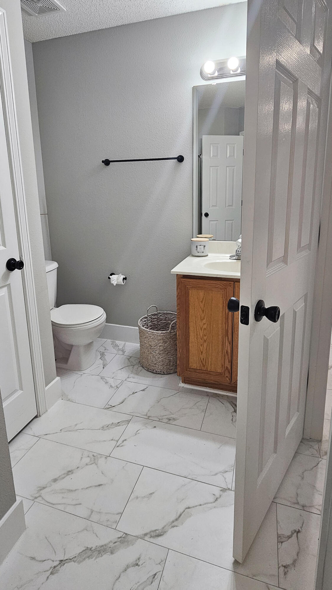 BRENTWOOD - Residential