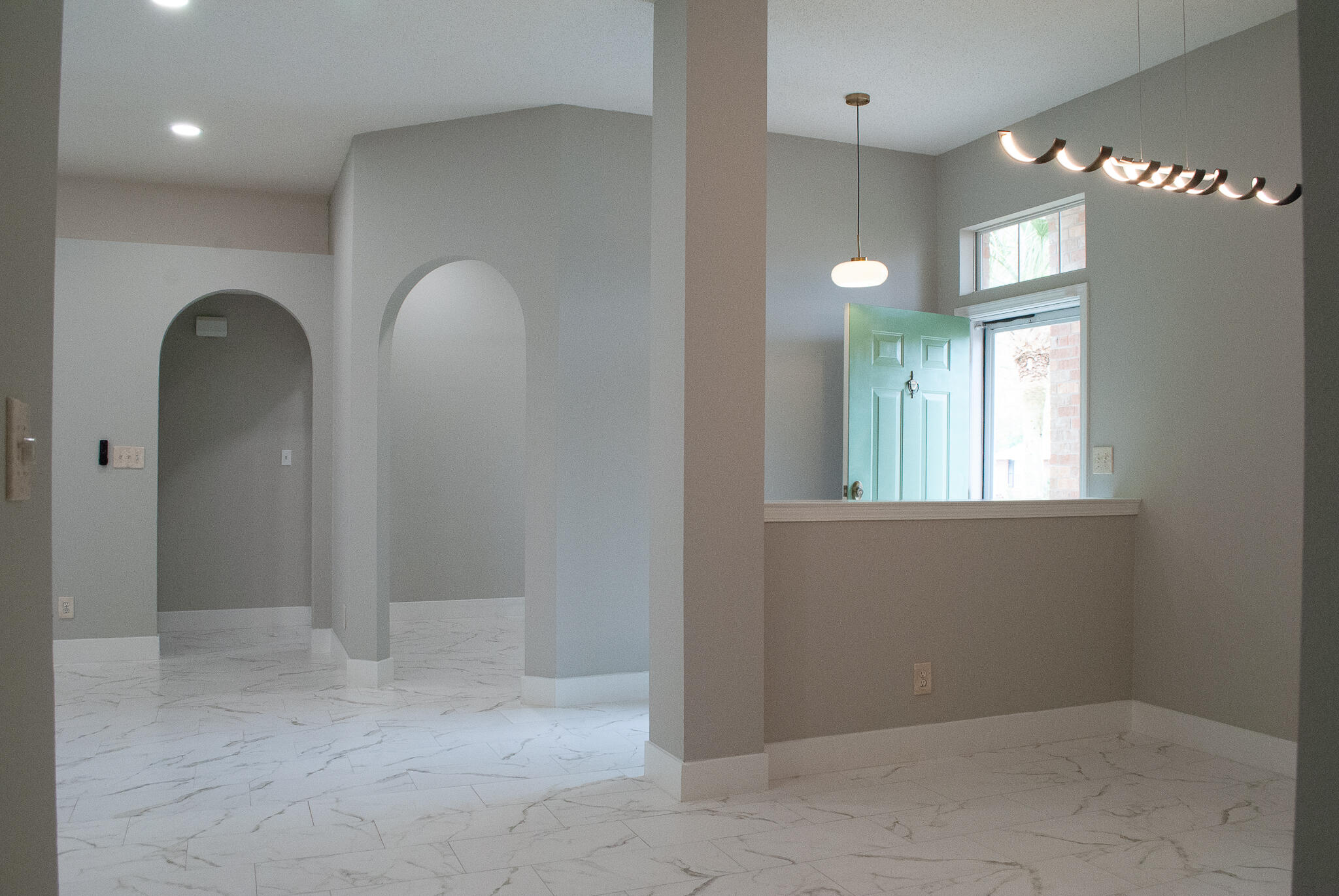 BRENTWOOD - Residential