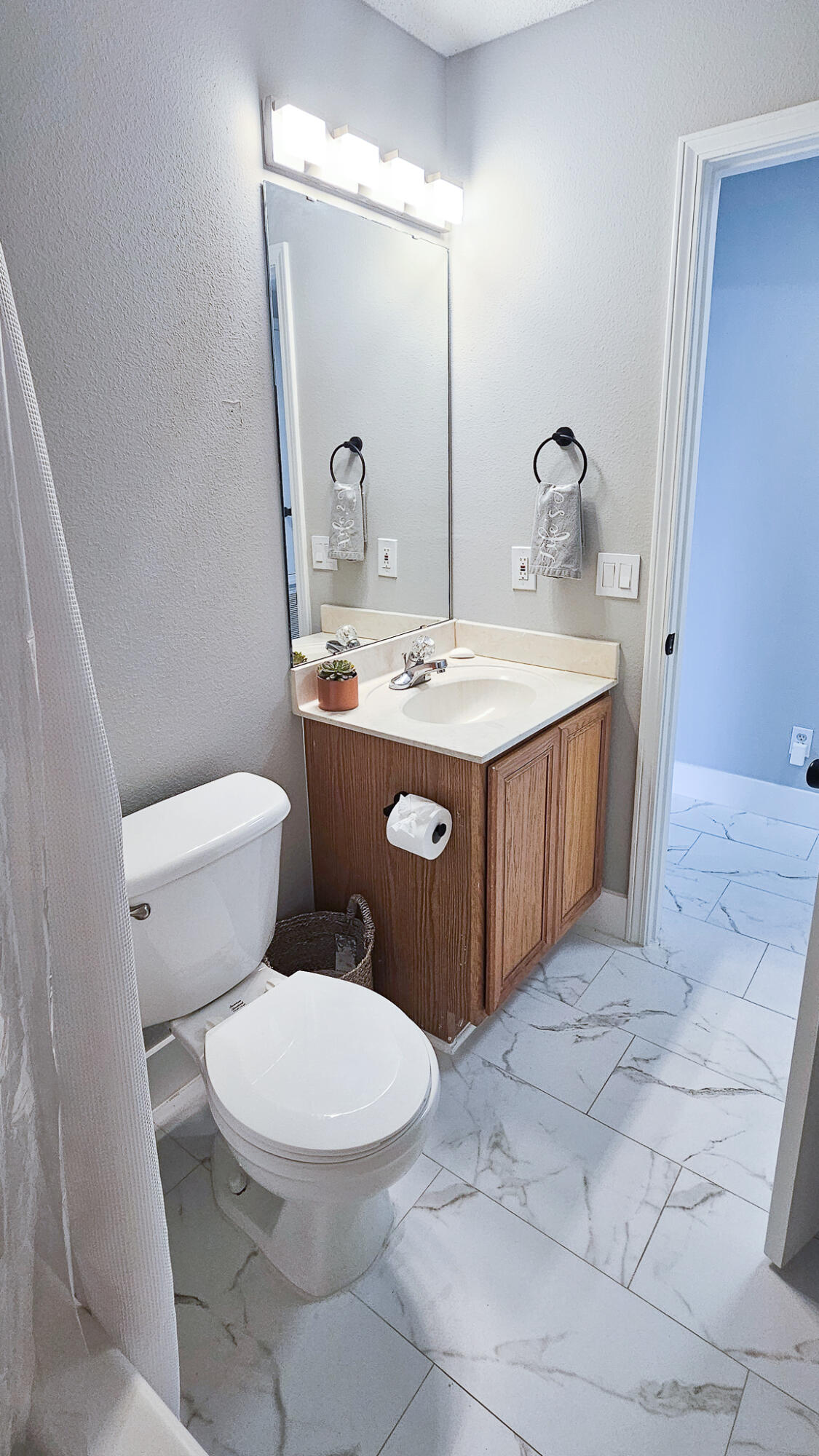 BRENTWOOD - Residential