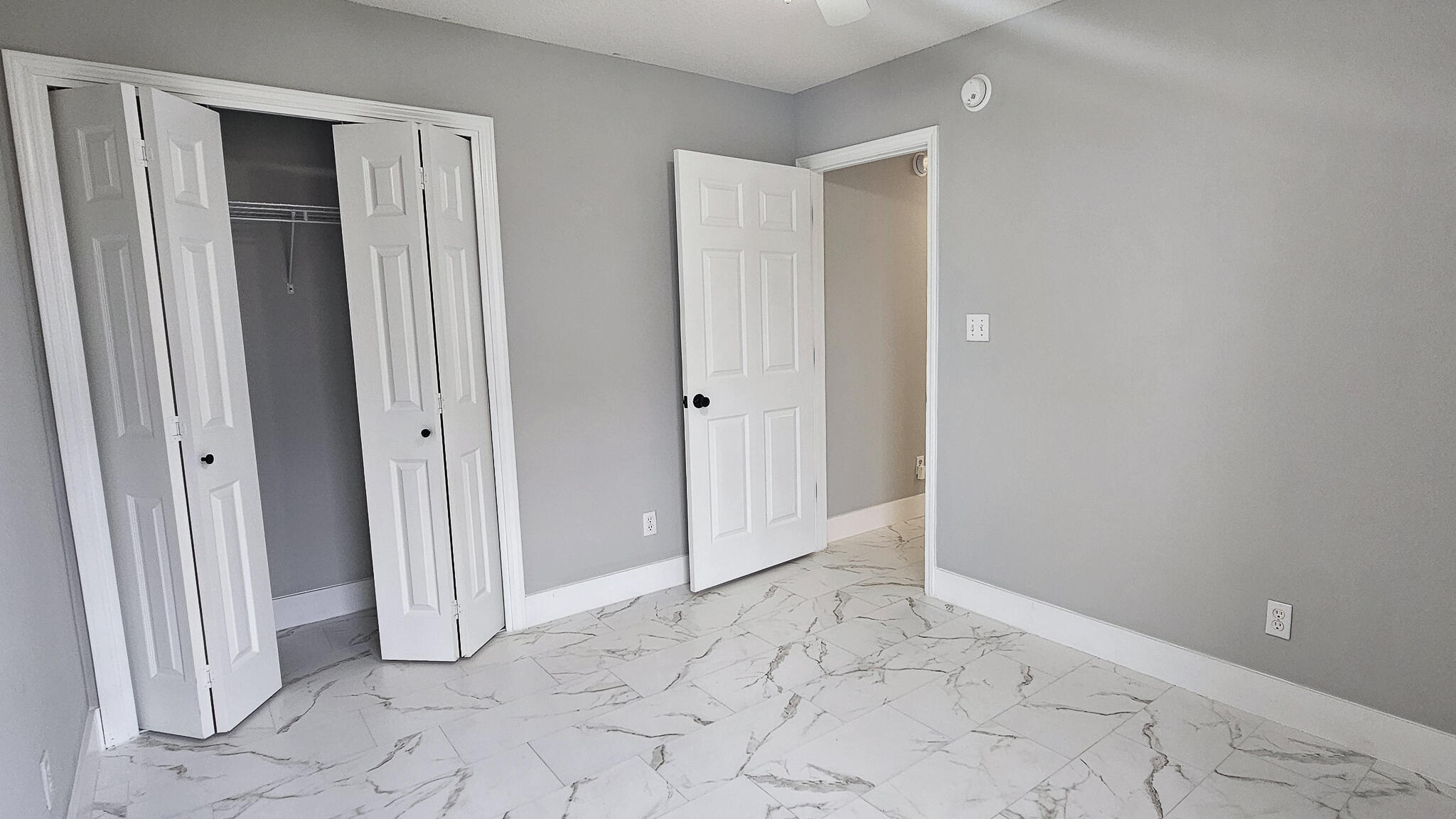 BRENTWOOD - Residential