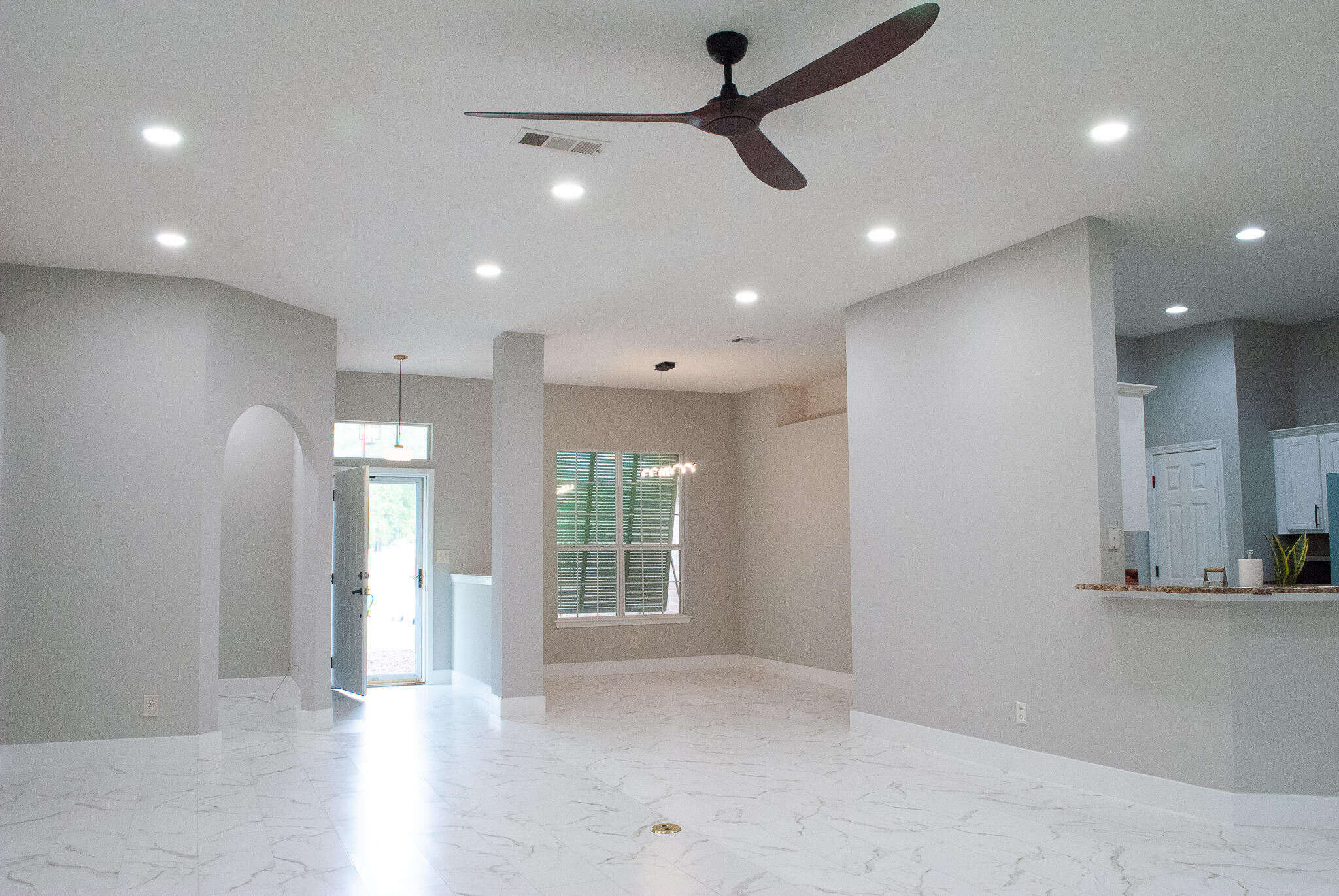 BRENTWOOD - Residential