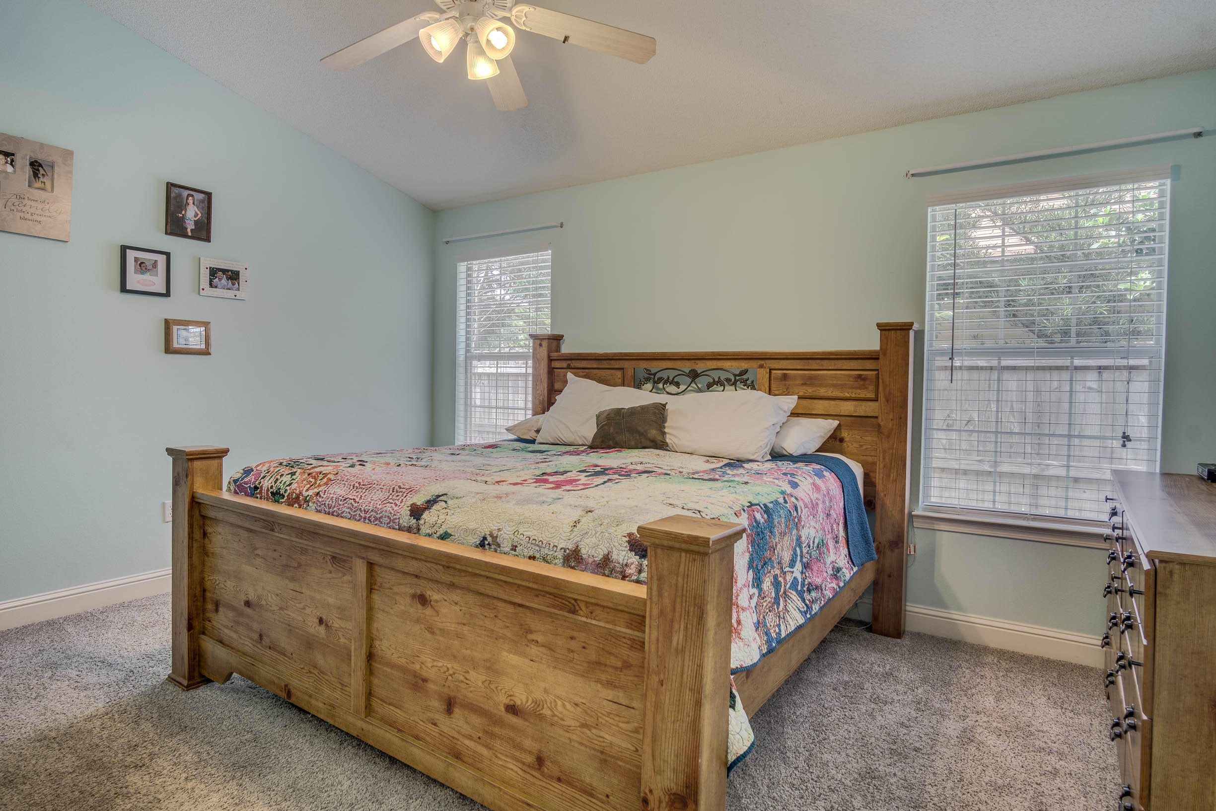 SHALIMAR OAKS - Residential