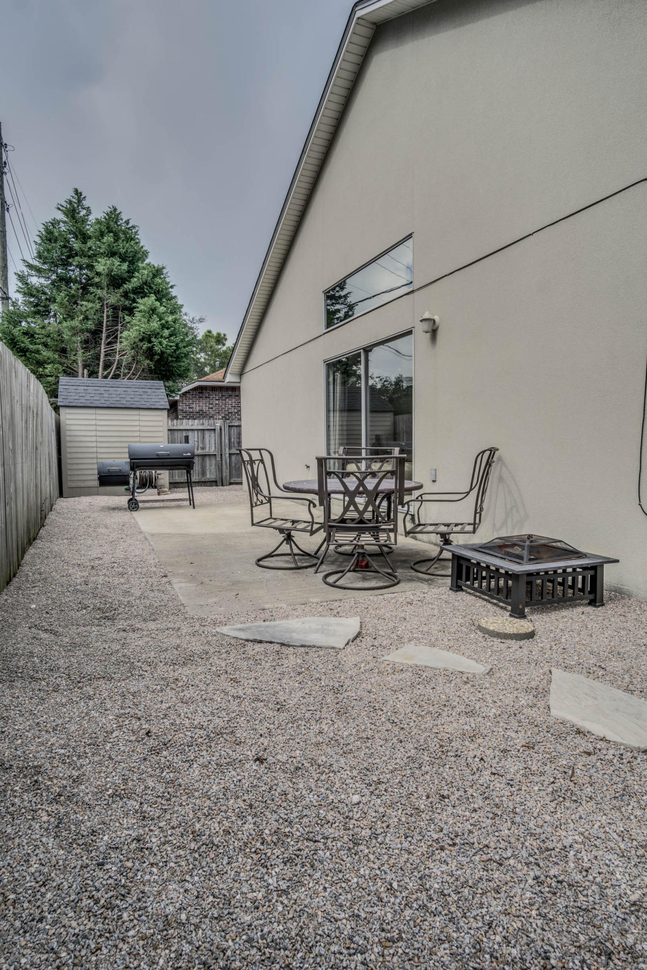 SHALIMAR OAKS - Residential