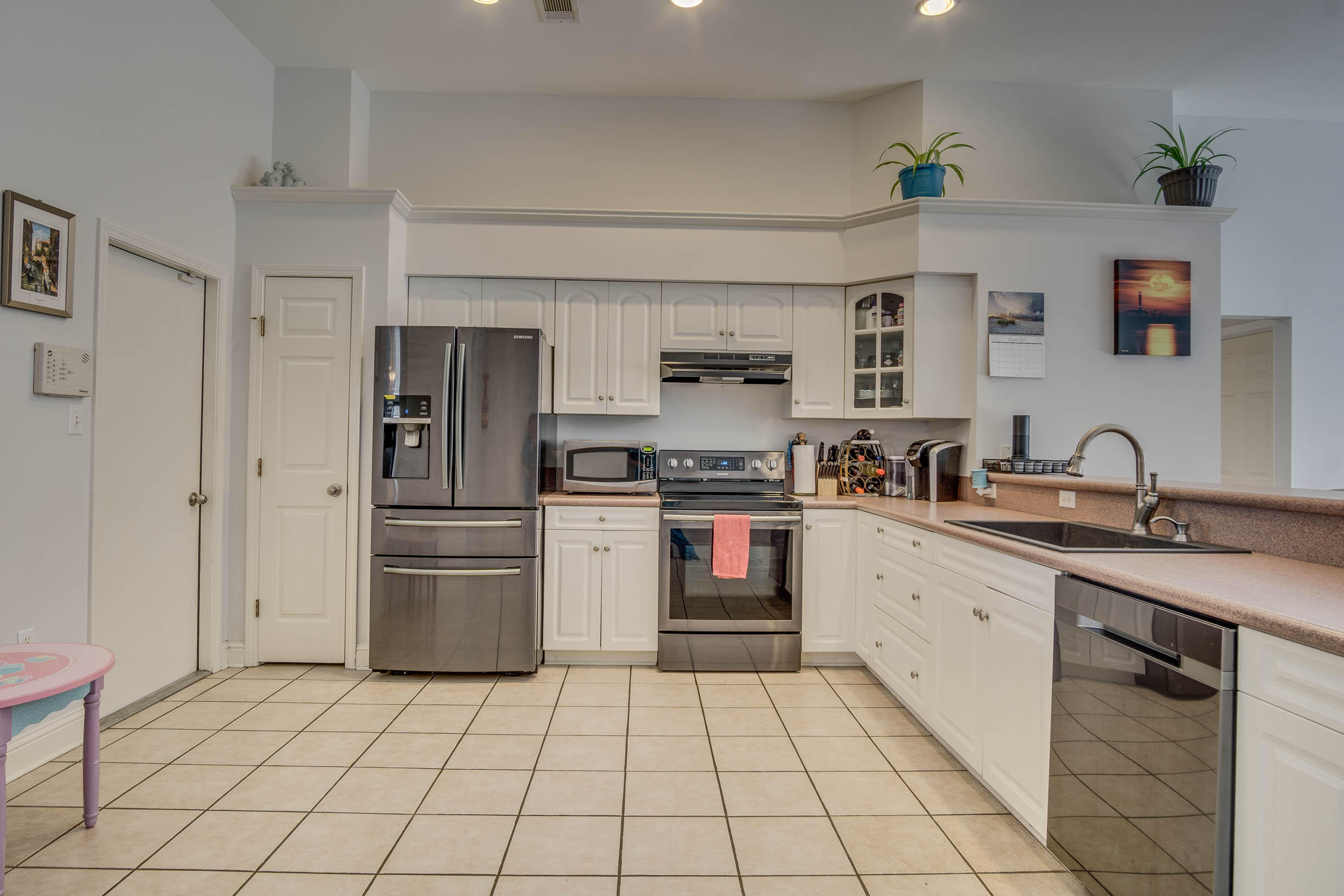 SHALIMAR OAKS - Residential