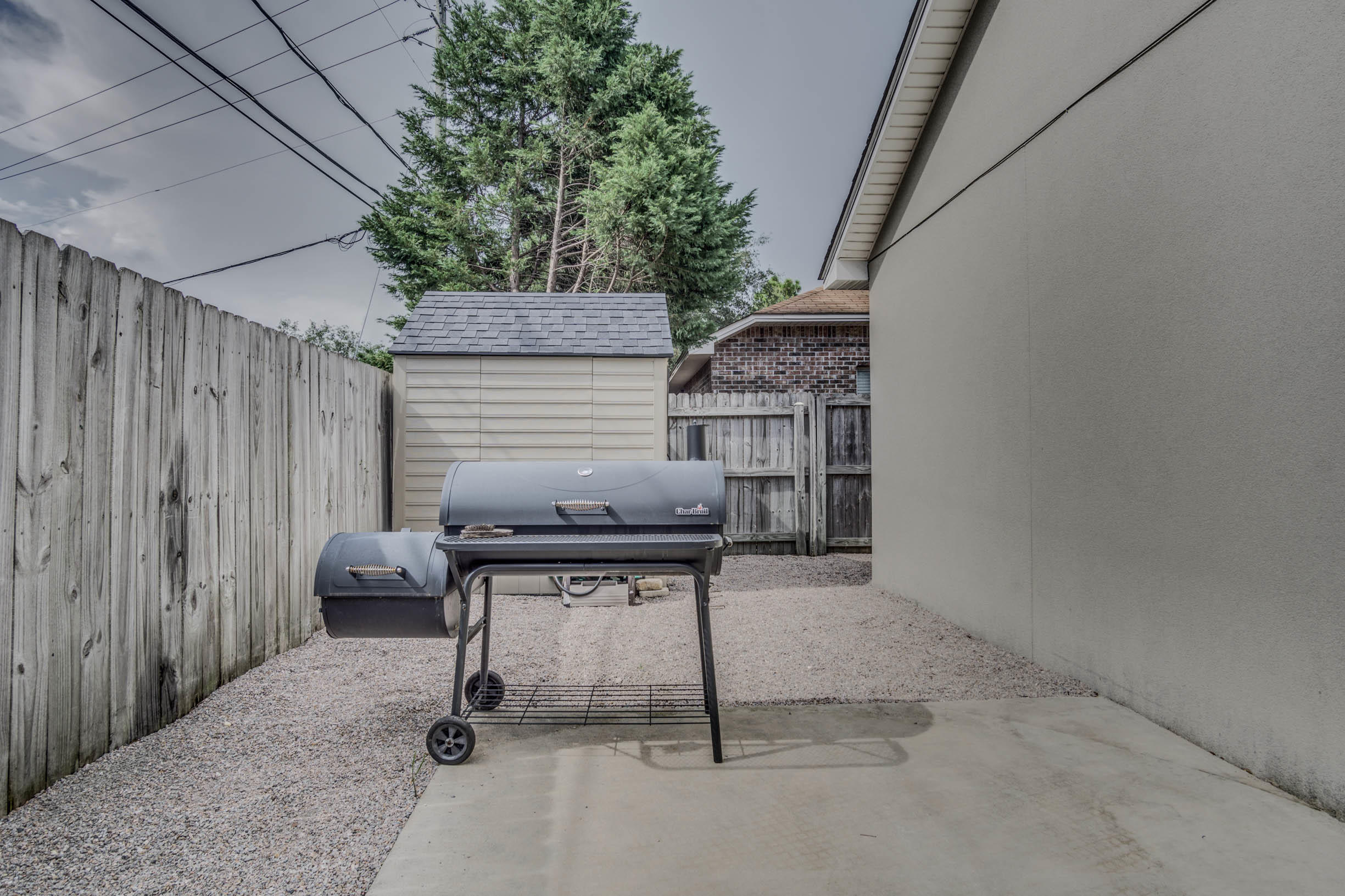 SHALIMAR OAKS - Residential