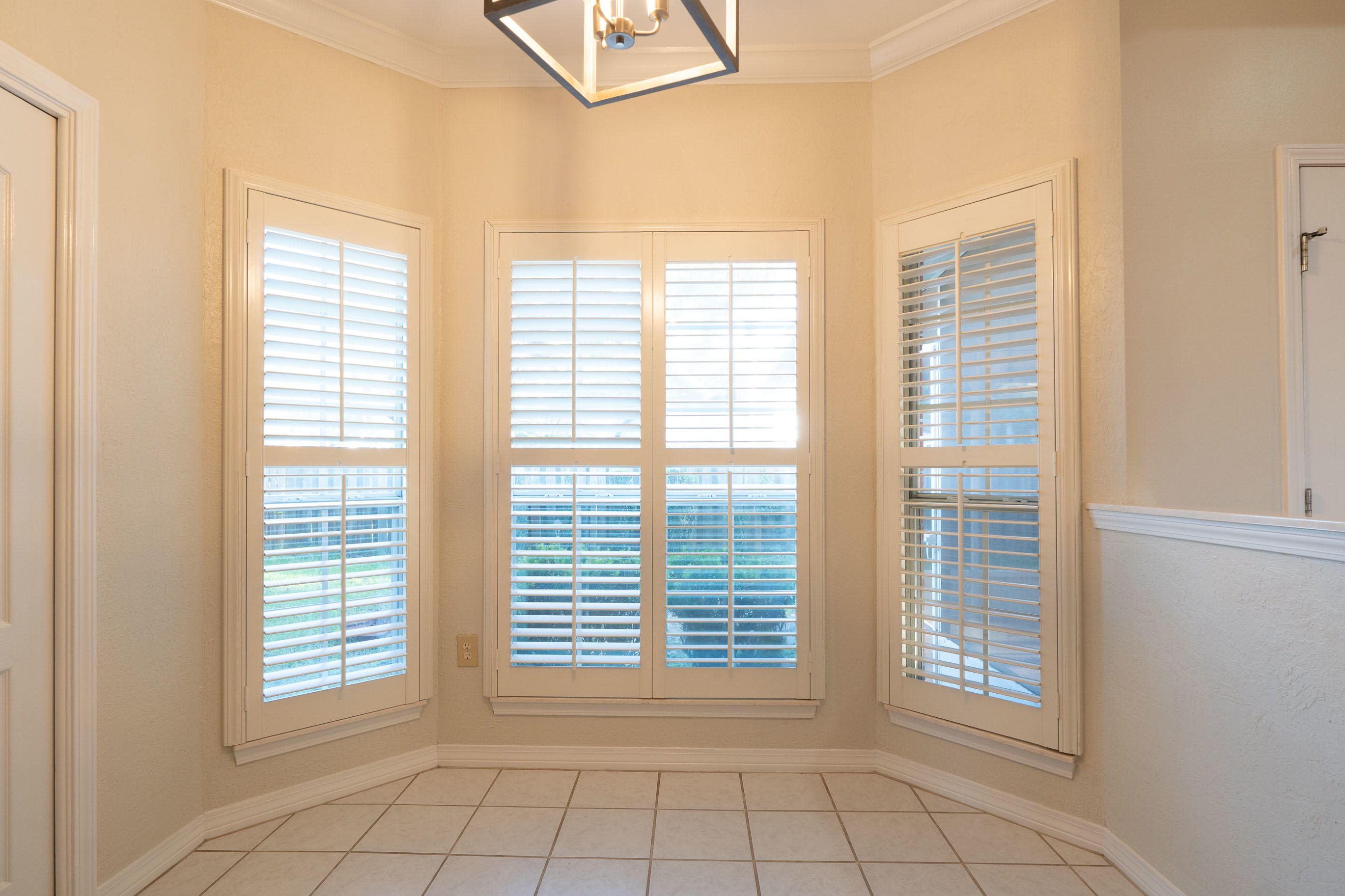 WINDSOR FOREST - Residential