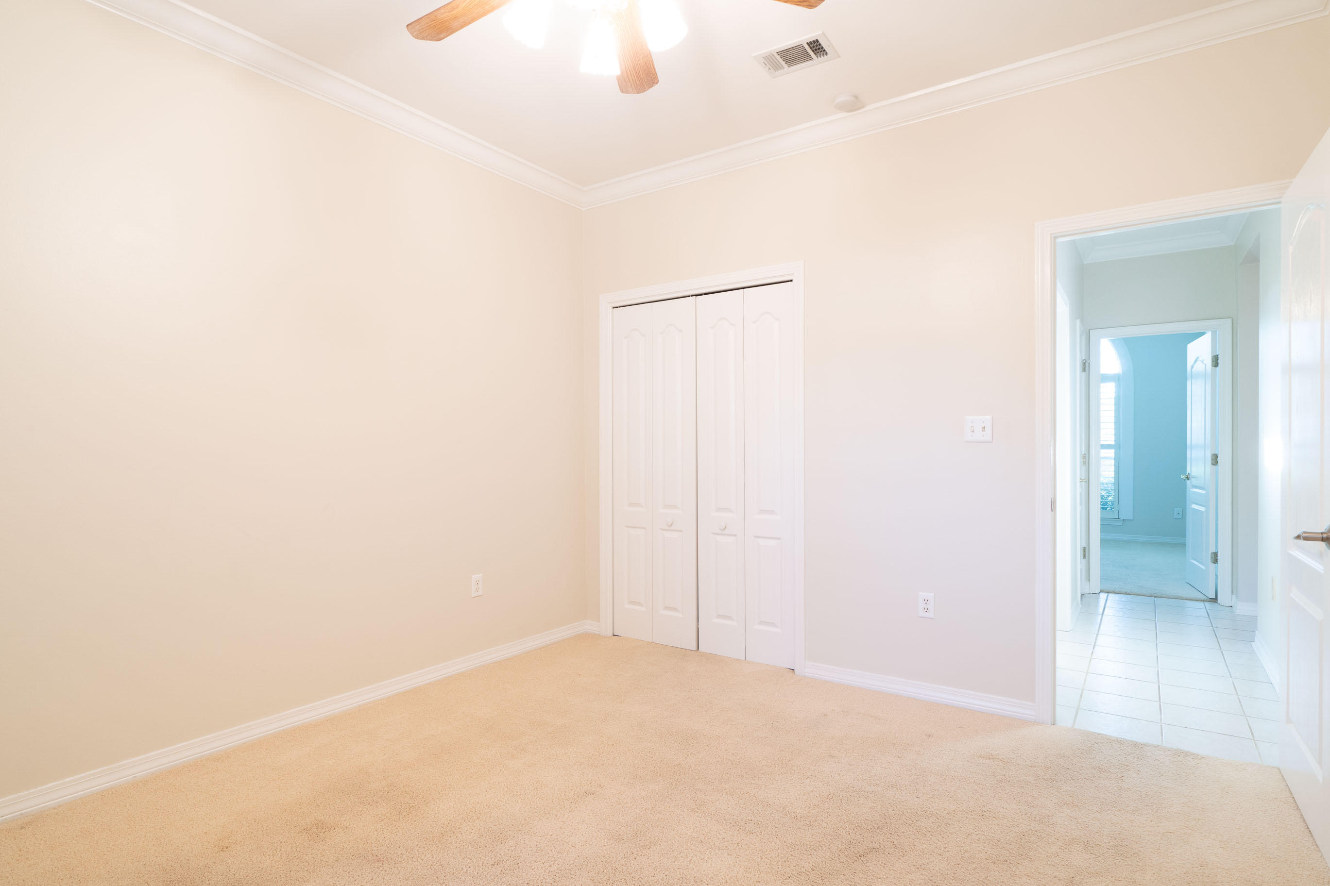 WINDSOR FOREST - Residential